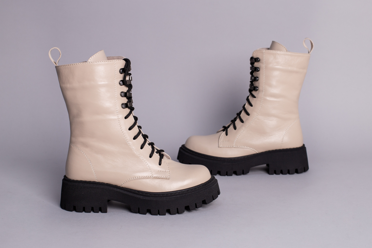 

Черевики жіночі шкіряні демісезонні LuxuryShoes 5577-1д/35 (22,5 см) Латте