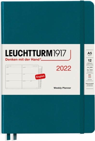 

Щотижневик горизонтальний Leuchtturm1917 на 2022 рік середній 14,5 х 21 см тихоокеанський зелений