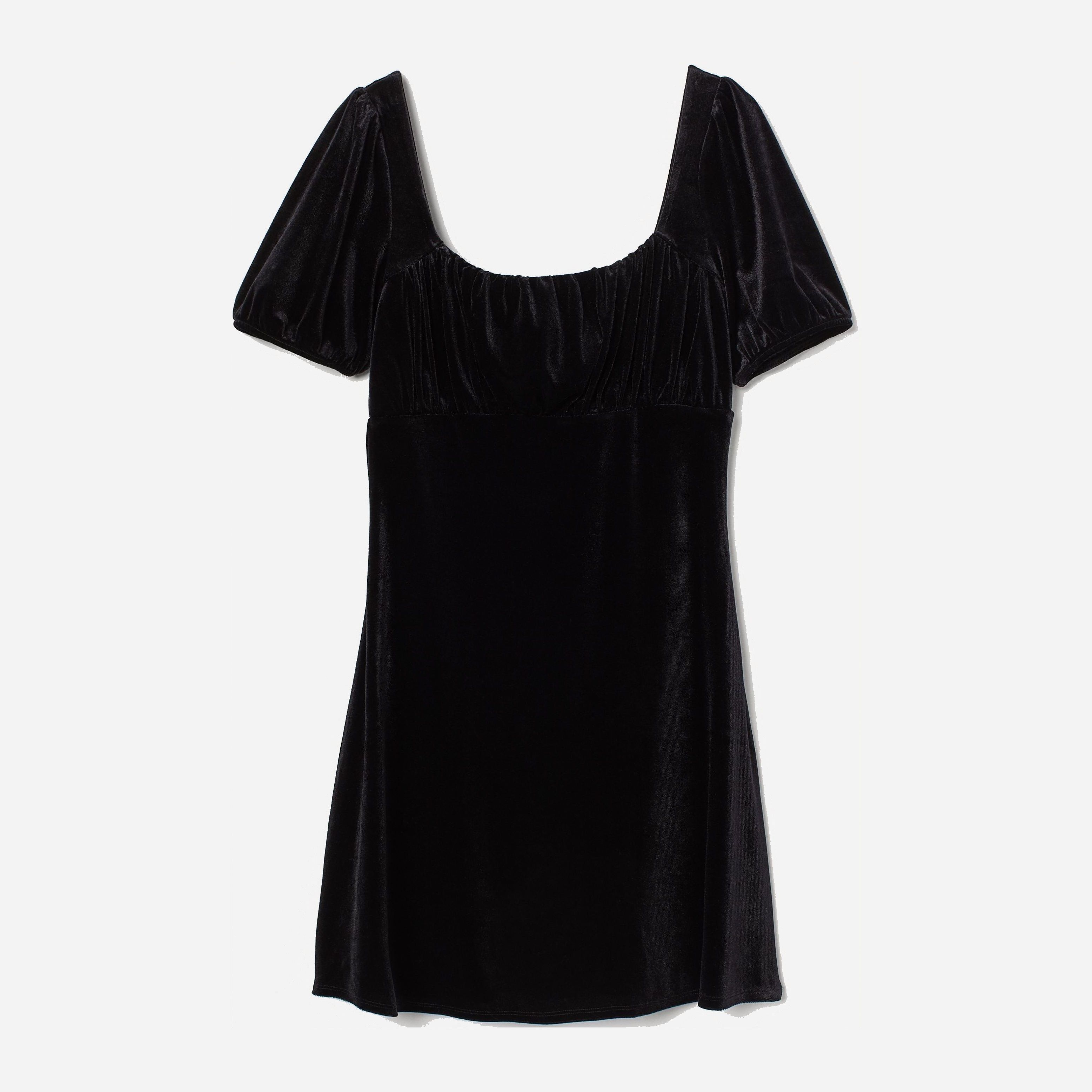 

Платье H&M 9433472 XS Черное
