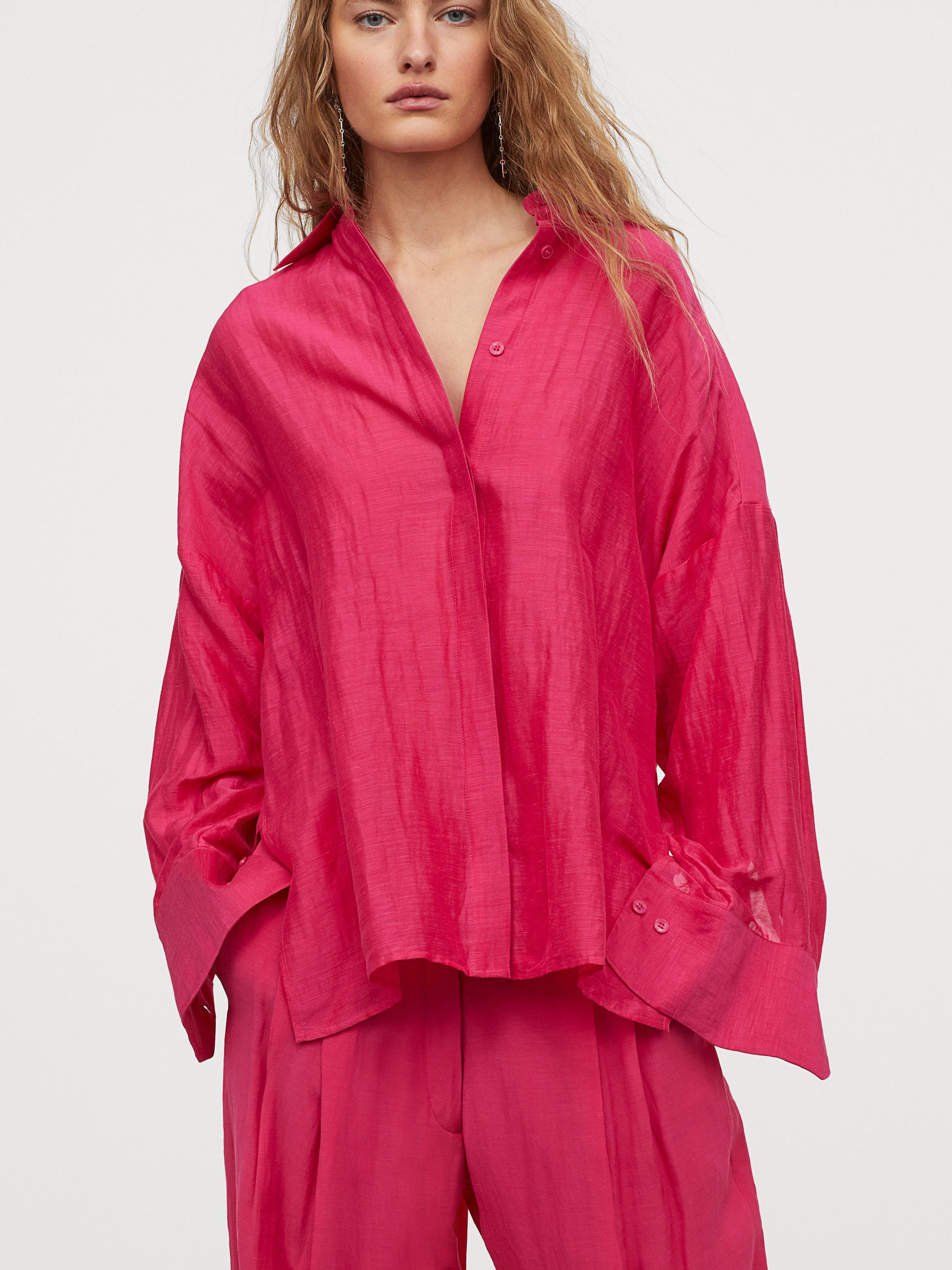 

Рубашка H&M Studio 0844118-1 36 Фуксия (СА2000001686393)
