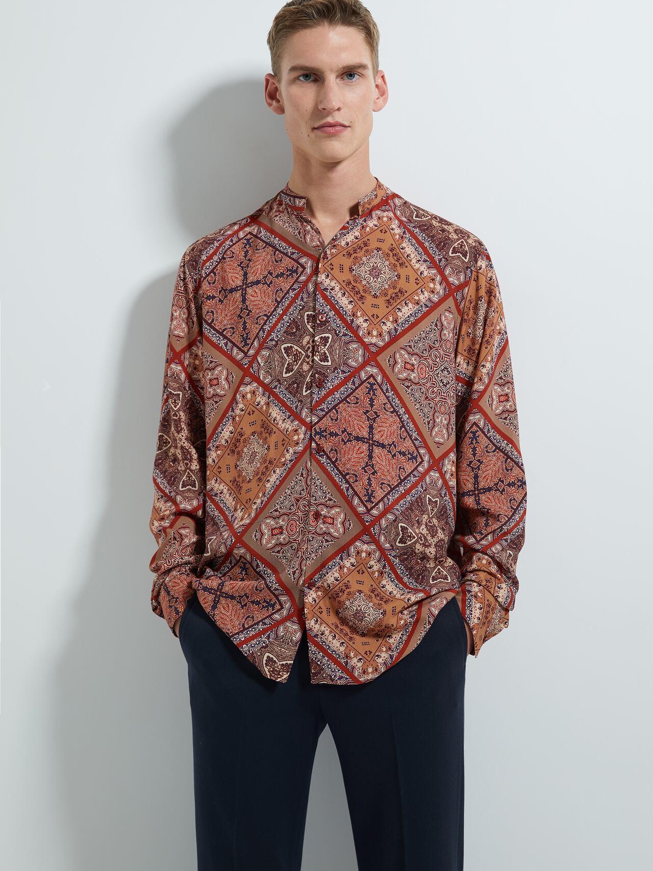

Рубашка Zara XAZ245097XFVO S Темно-бежевая в узоры