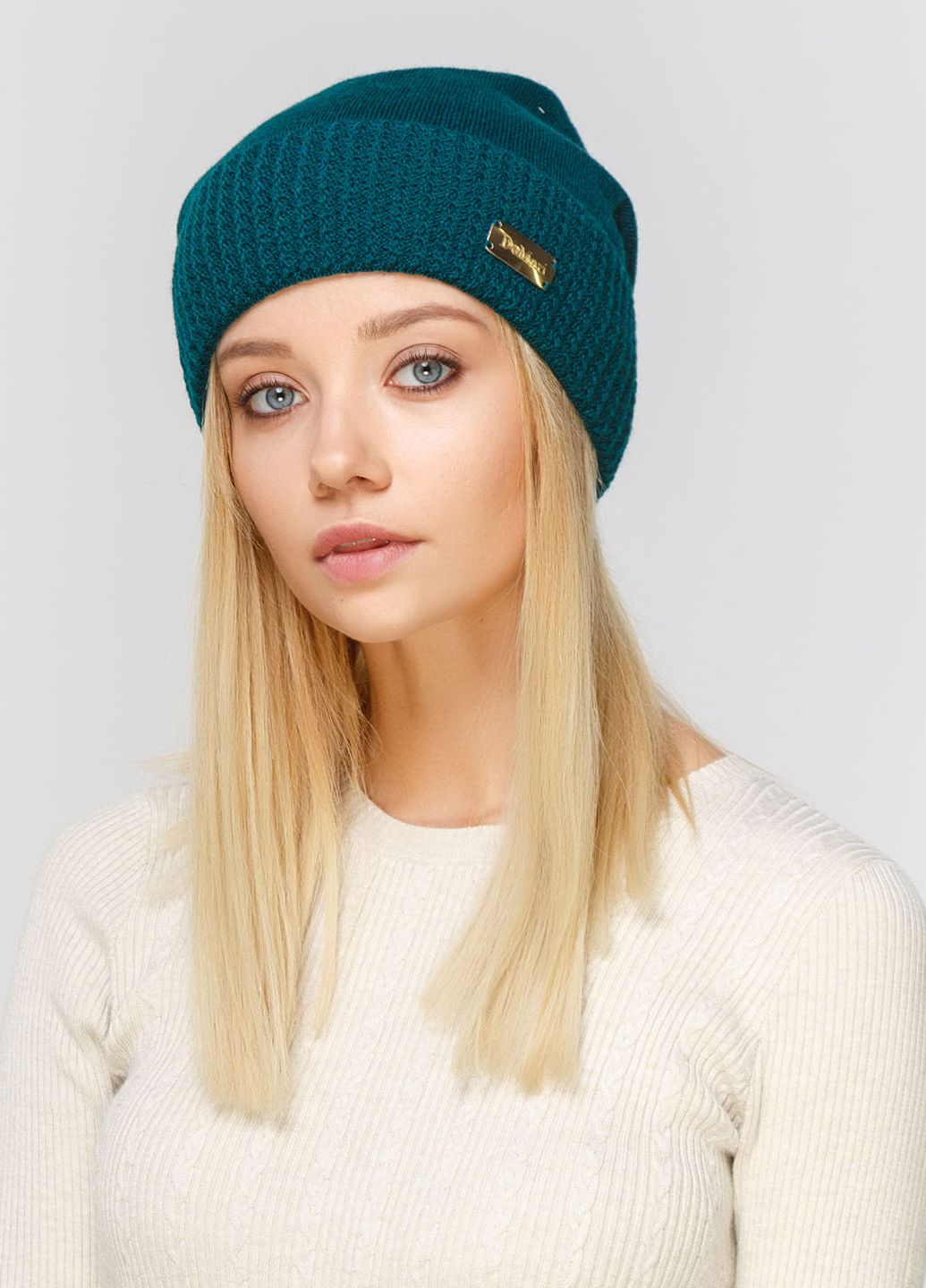 

Шапка DeMari 56-60 см 550409