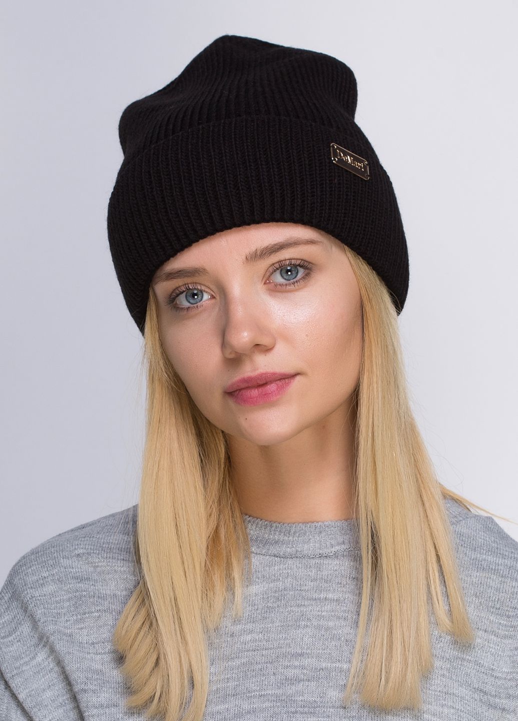 

Шапка DeMari 56-60 см 550527
