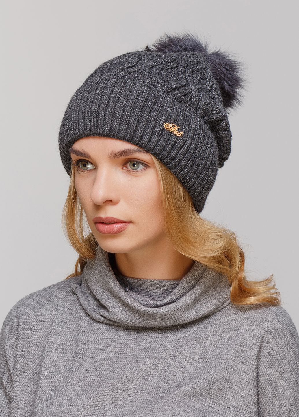 

Шапка Merlini 56-60 см 550563