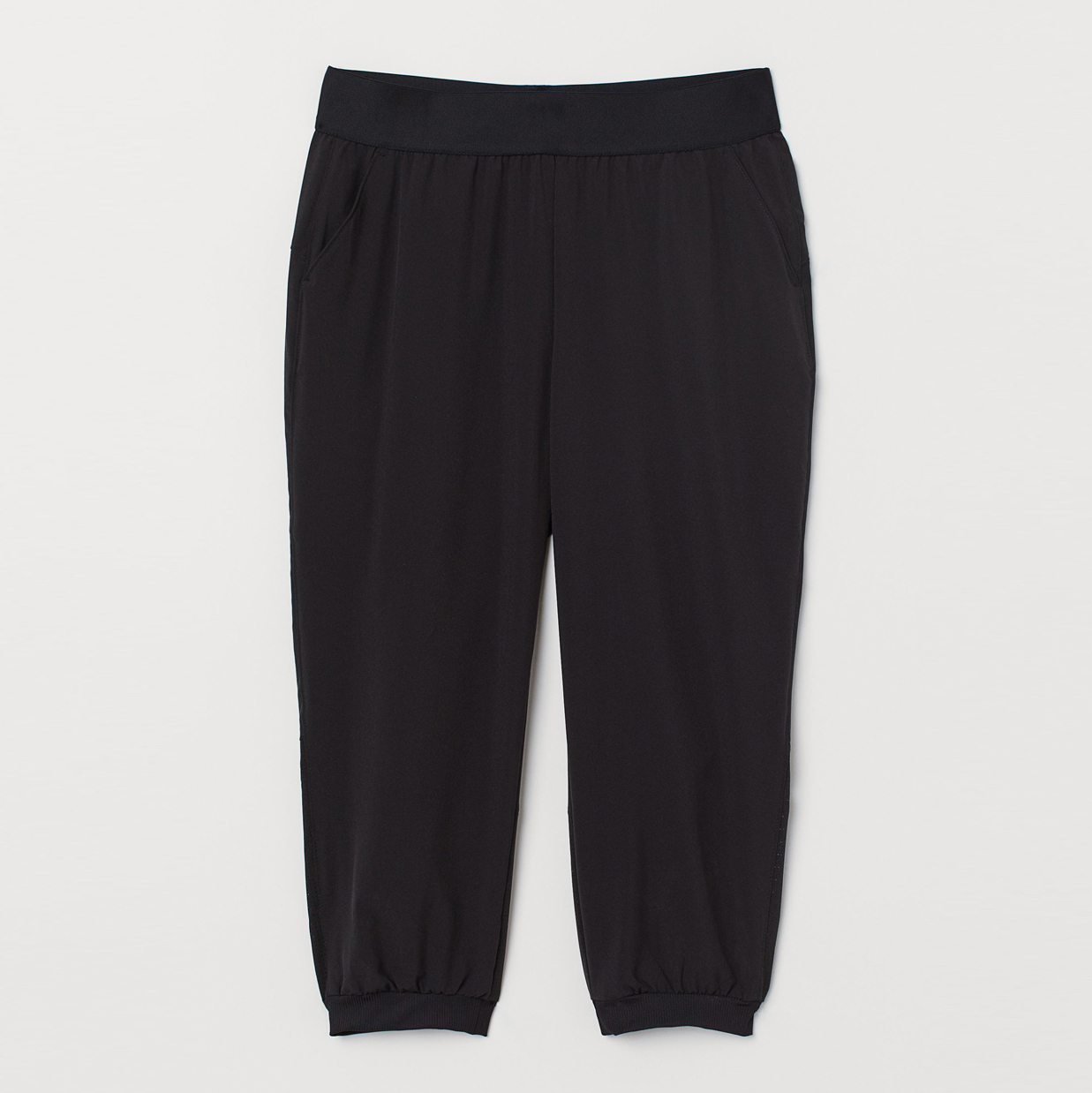

Бриджи H&M 0680327_01  Черные, Бриджи H&M 0680327_01 40 Черные