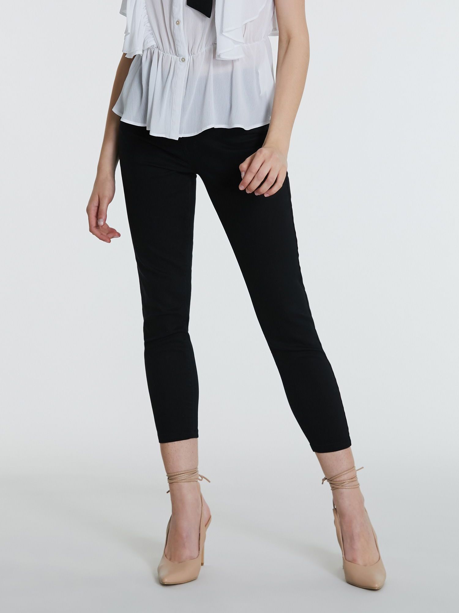 

Брюки Piazza Italia 38575-3  Black, Брюки Piazza Italia 38575-3 40 Black