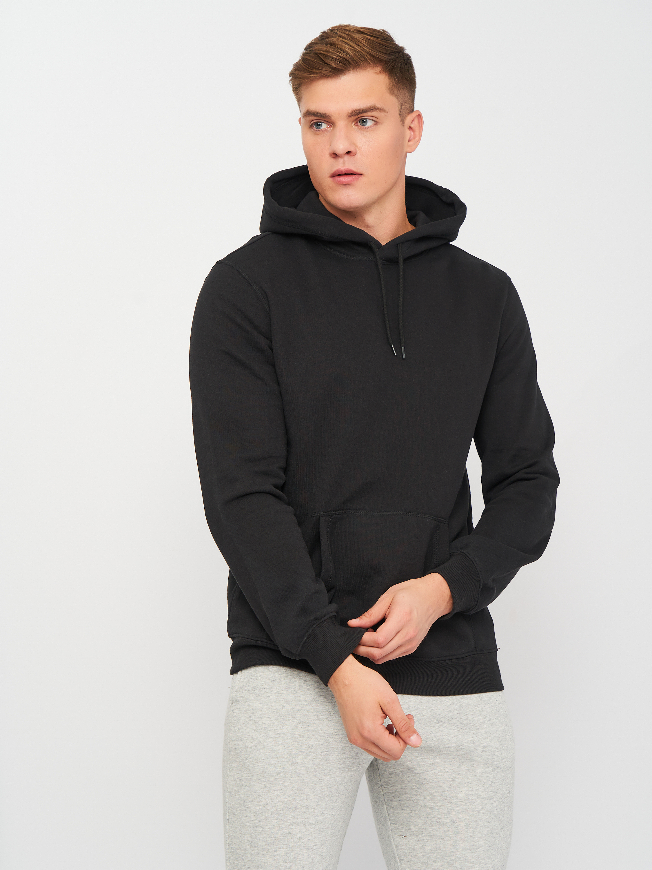 

Худи H&M 1707-9035182 M Черное