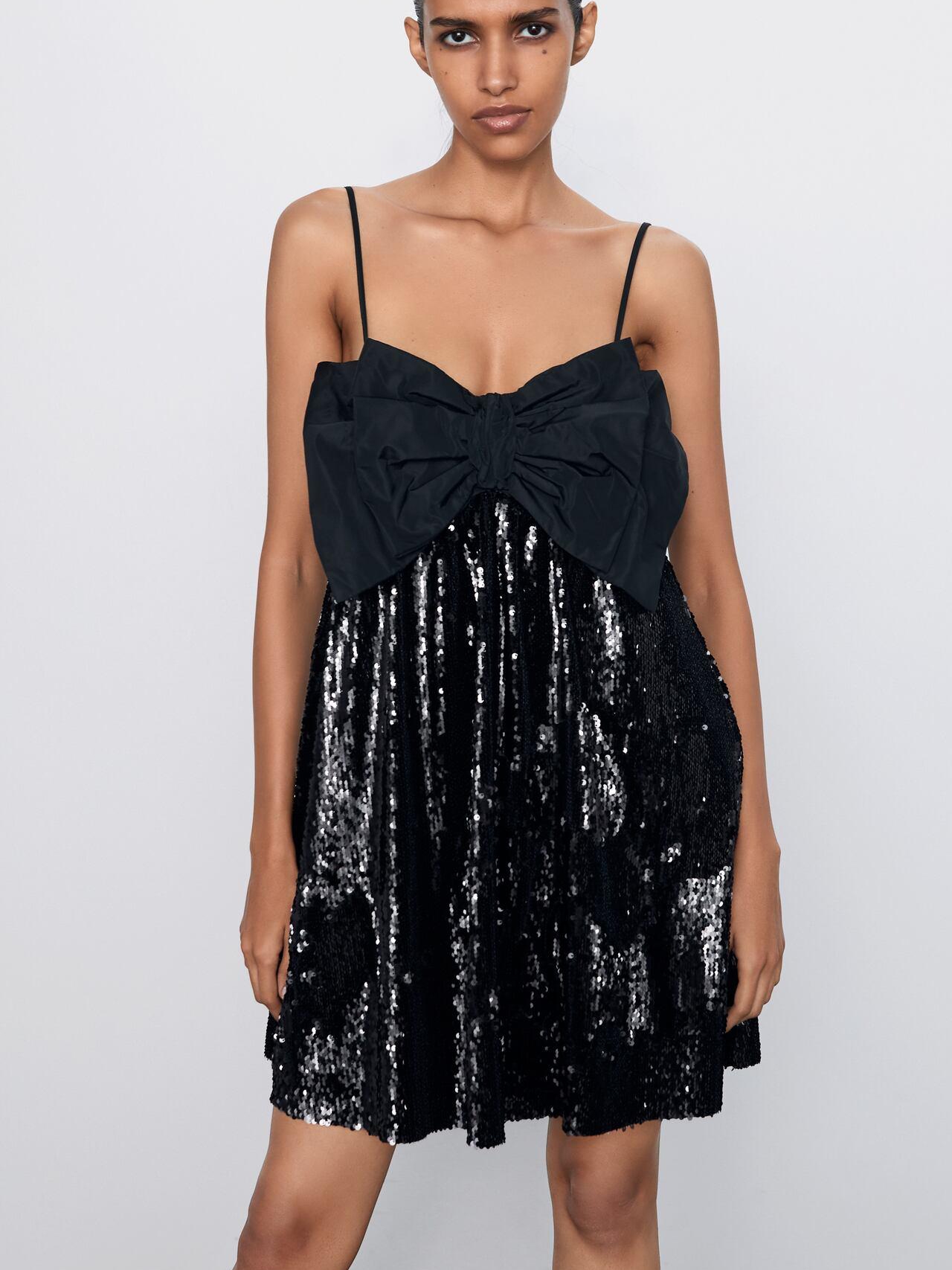 

Платье Zara XAZ239730XUQP S Черное