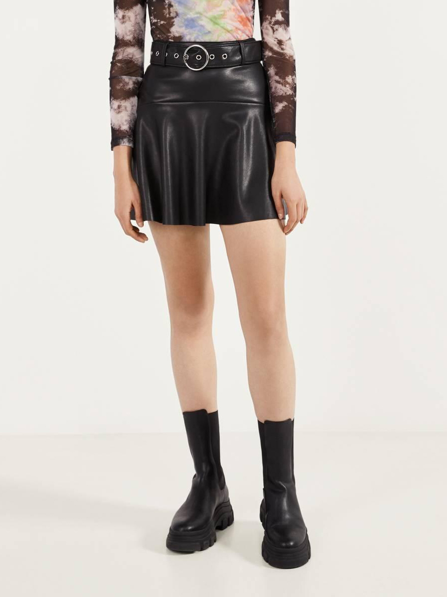 

Юбка Bershka XAZ262065GIJA  Черная, Юбка Bershka XAZ262065GIJA XS Черная