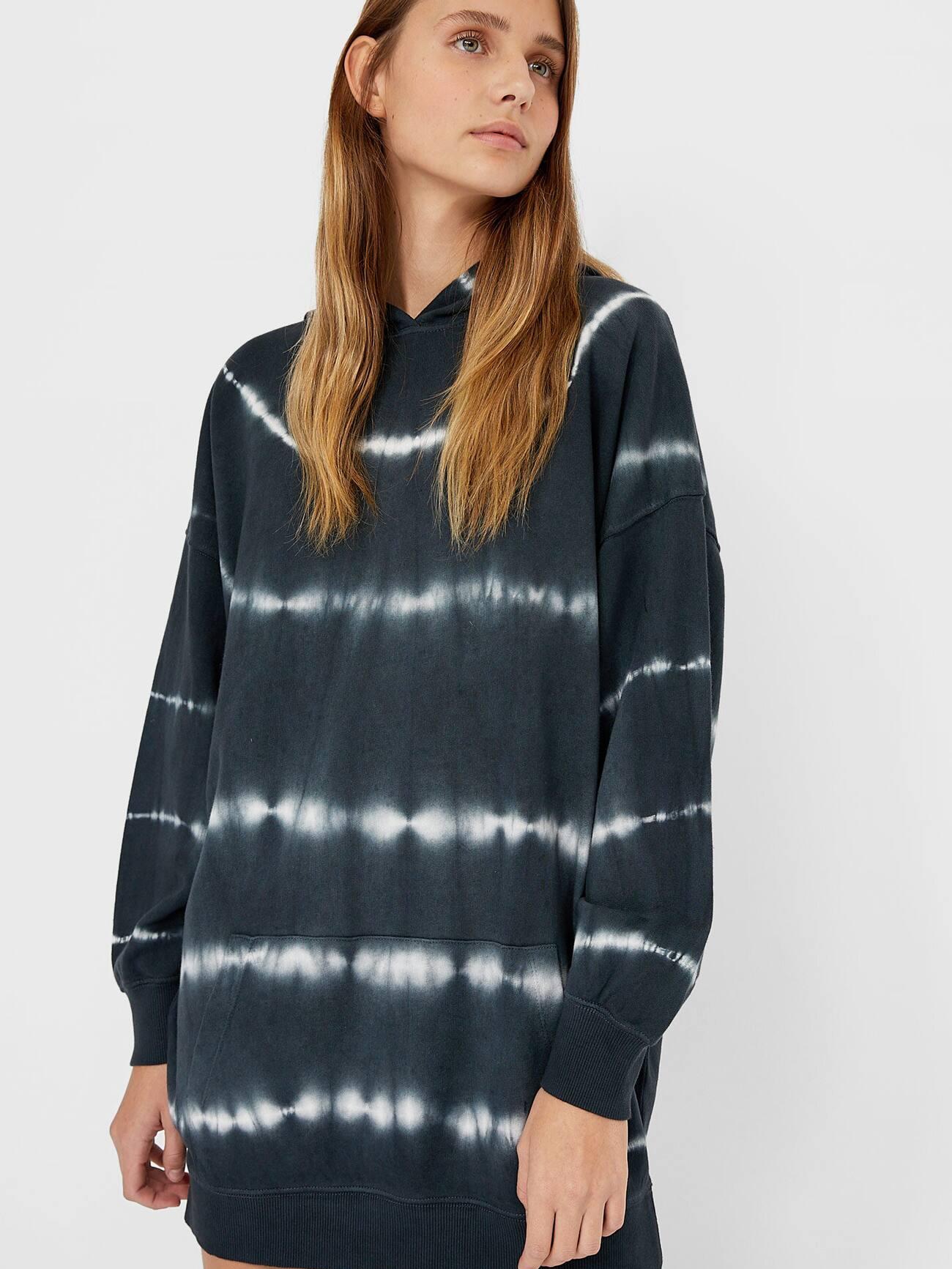 

Худи Stradivarius XAZ283718EQDG XS Темно-серое с белым