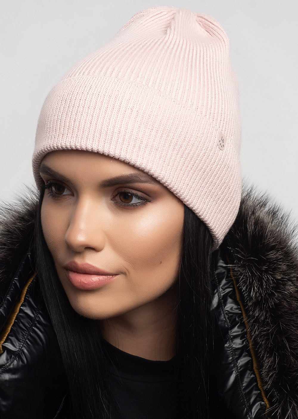 

Шапка Leks/Jolie Альфа Размер (53-57) Цвет (бледно-розовый)