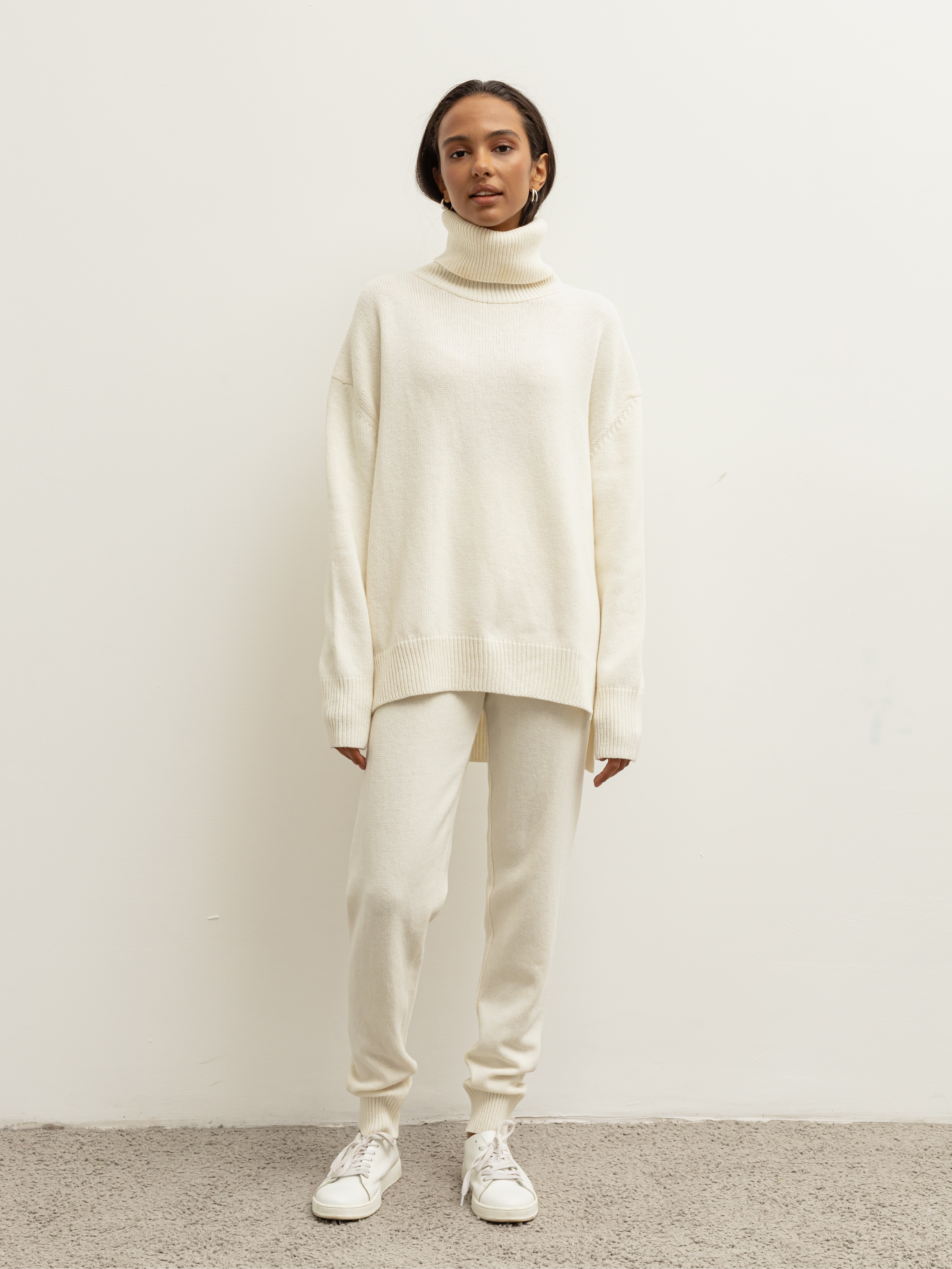 

Свитер Green Mandarin ST-WL101-SL ;; Молочный, Свитер Green Mandarin ST-WL101-SL S;M;L Молочный