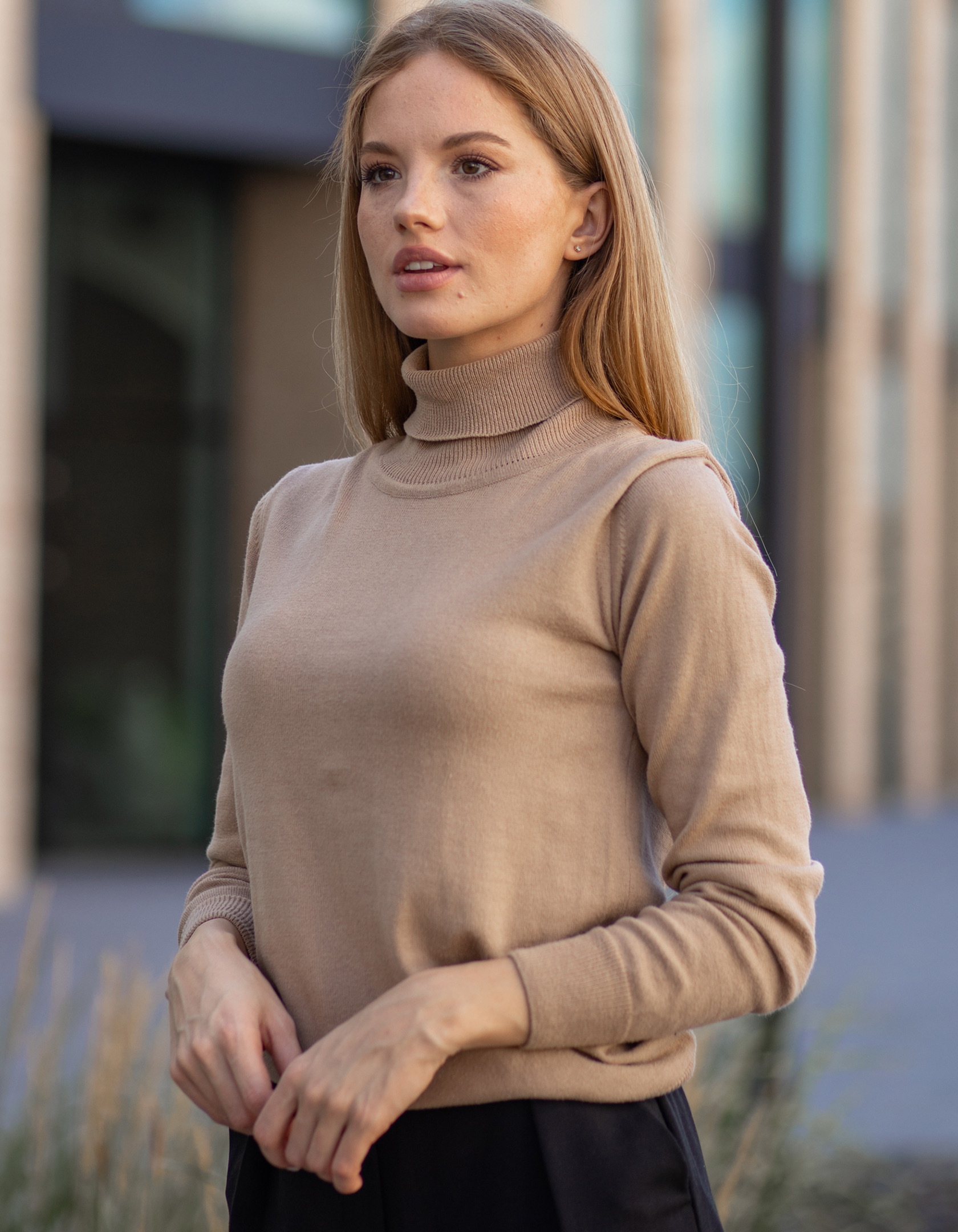 

Гольф Wear me однотонный L Беж 2w/38/33