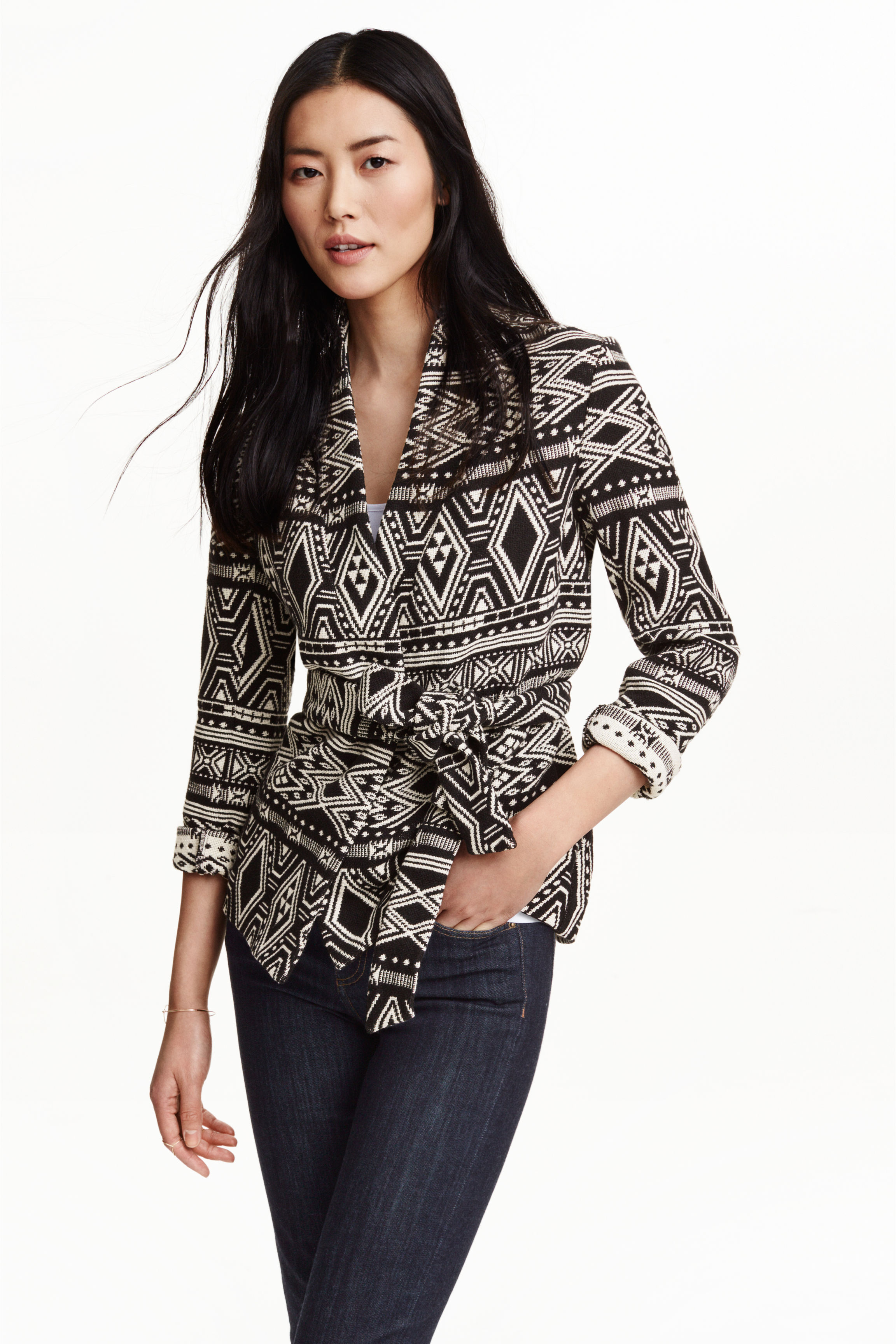 

Пиджак H&M Conscious 0346659  черный, Пиджак H&M Conscious 0346659 44 черный