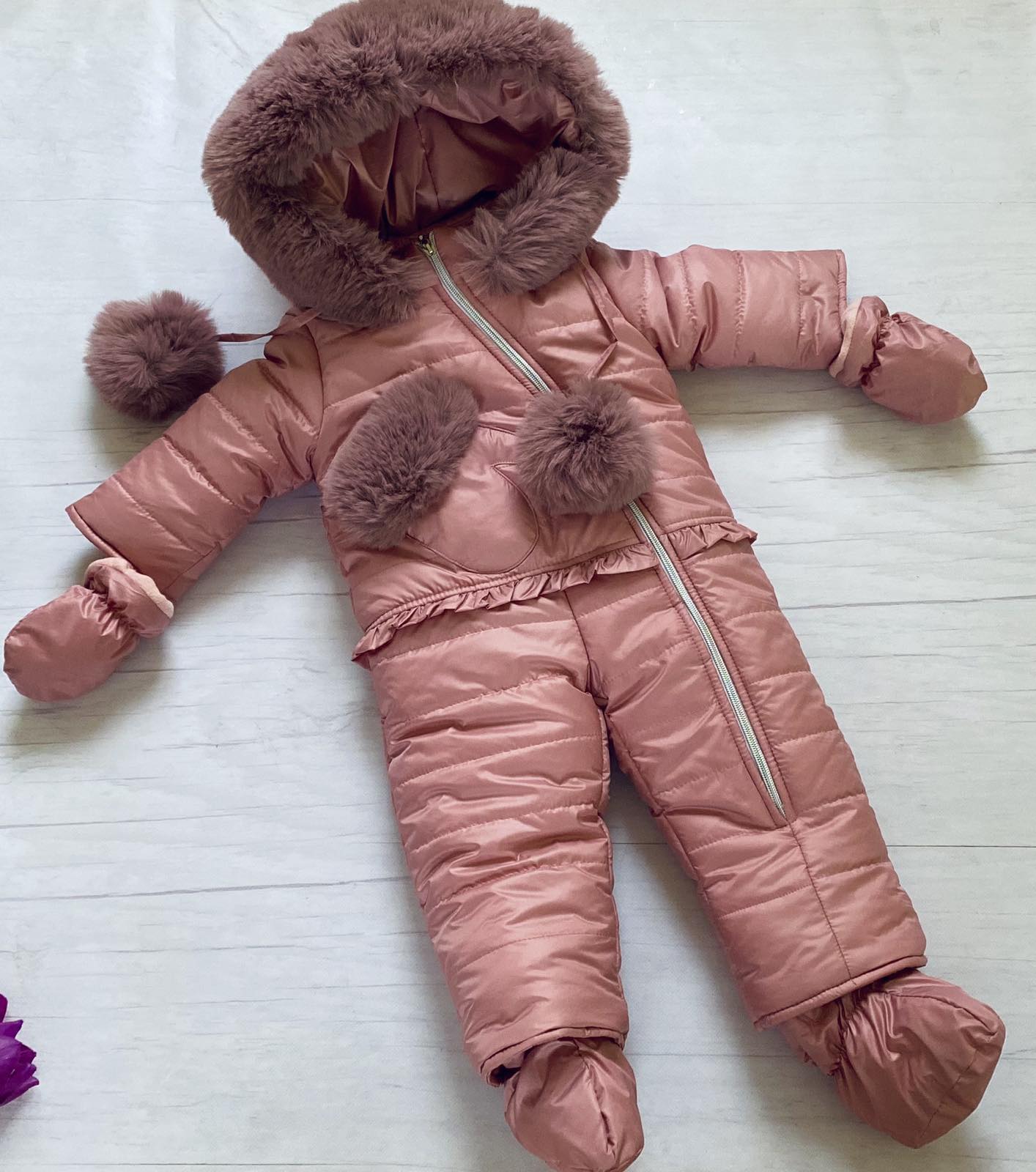 

Комбинезон зимний (пуховый) RoyalBaby №9 Коралловый с опушкой р.74, 9-12 мес