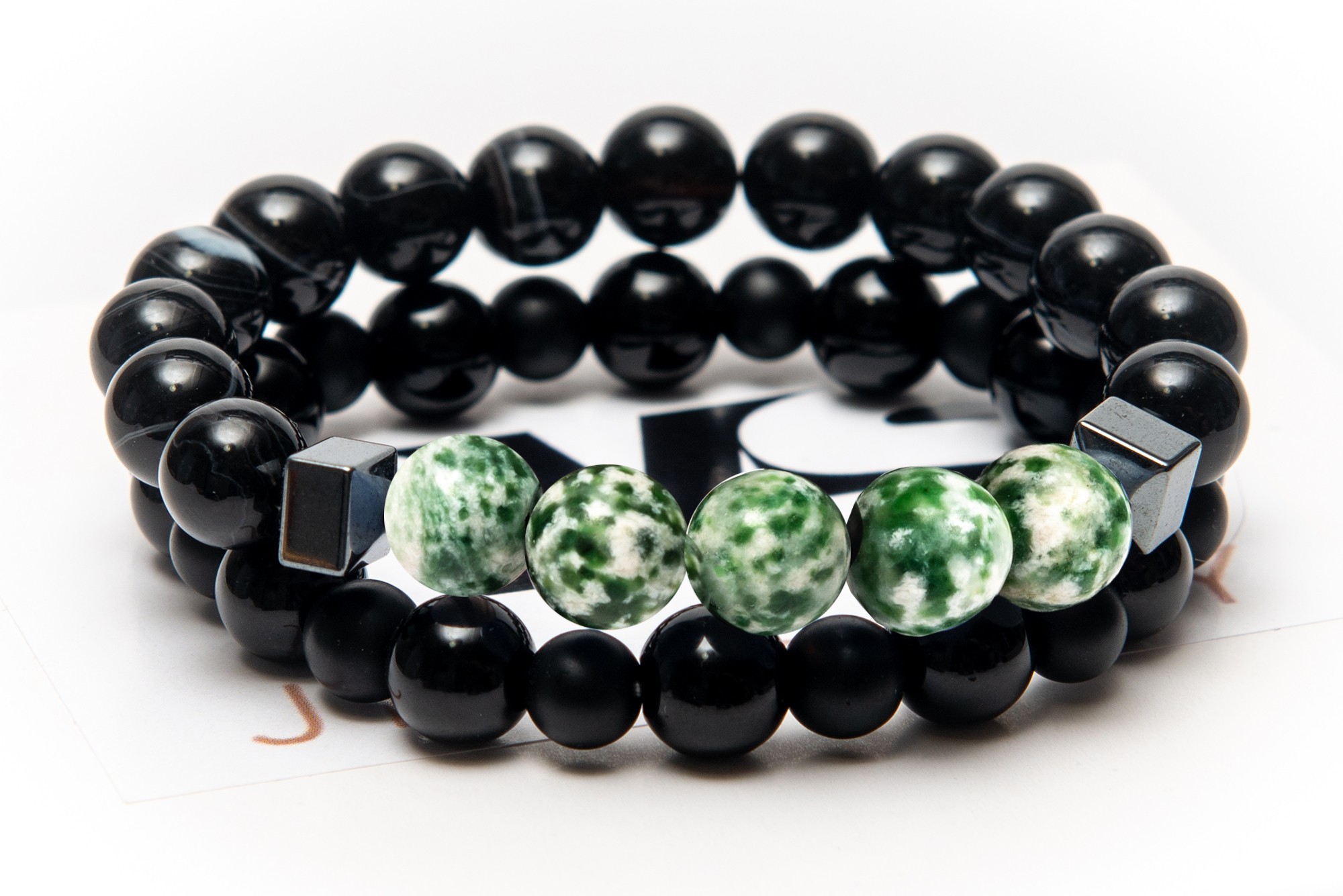 

Парный браслет из черного и зеленого агата мужской и женский DMS Jewelry из натуральных камней Ø 8мм: черный глазковый агат (халцедон), моховый агат, шунгит, гематит (синт.) POWER OF AGATE GREEN AND BLACK