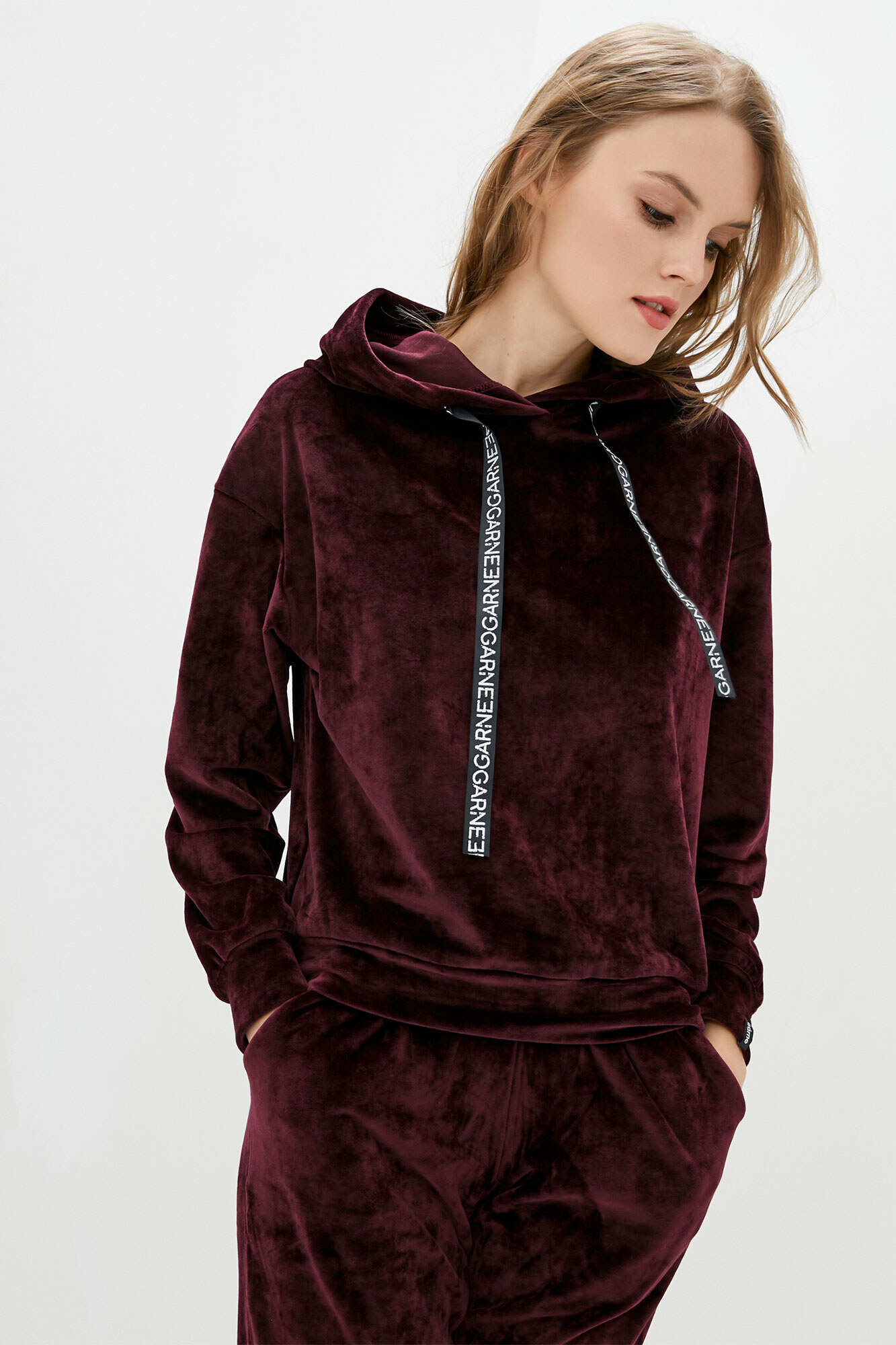 

Свитшот Garne DONATA XL Красный