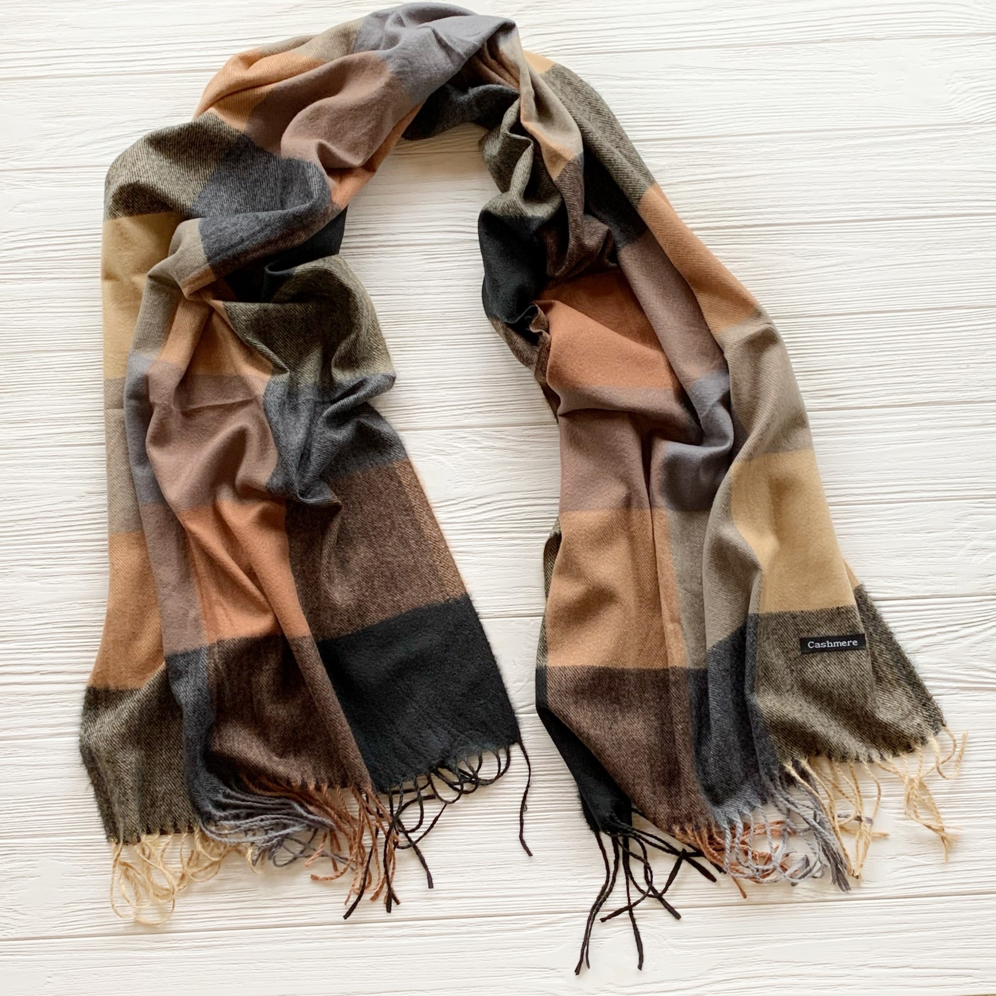

Шарф в клетку Cashmere 180 см на 70 см коричневый 100369