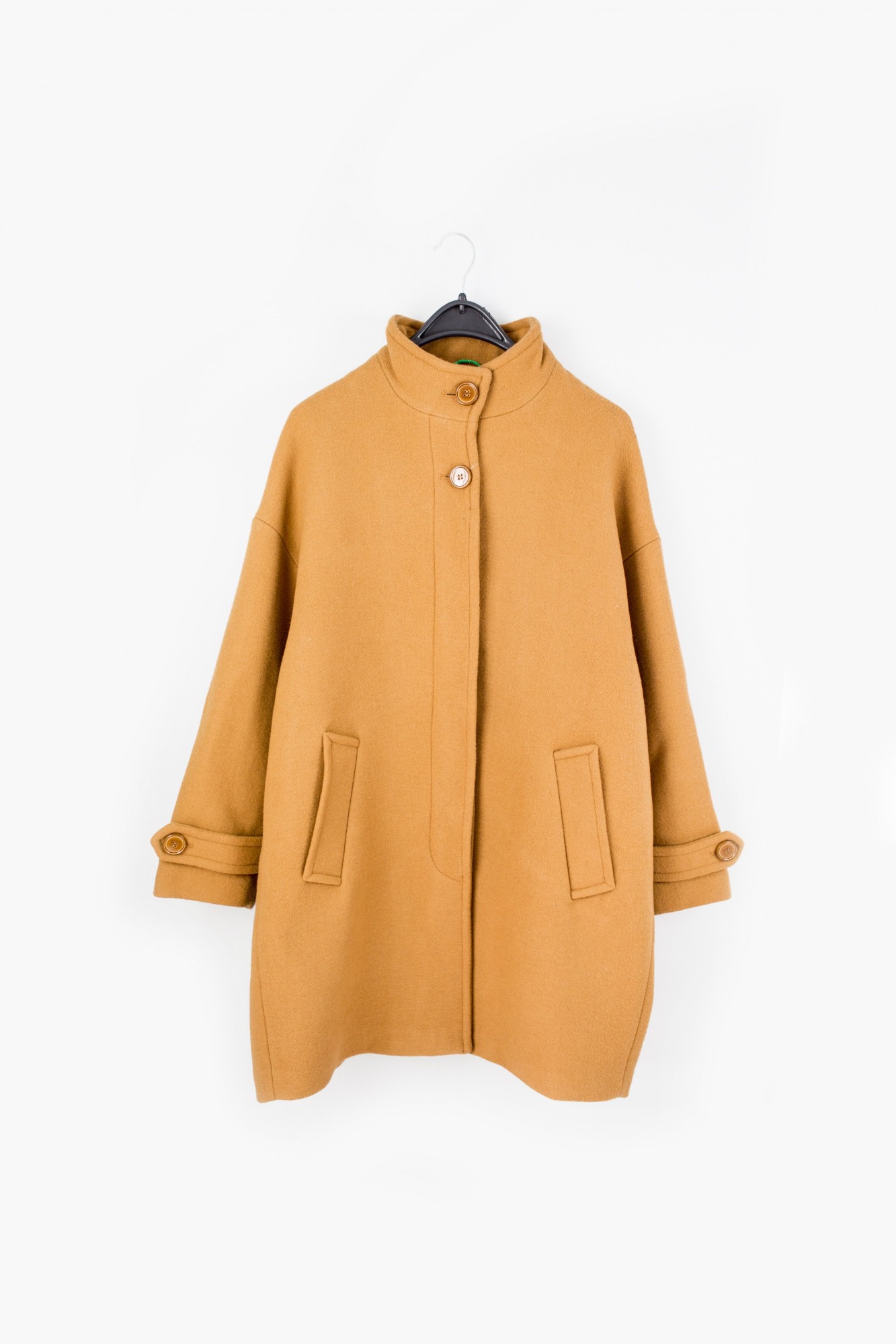 

Пальто Benetton L коричневый 8745201245555