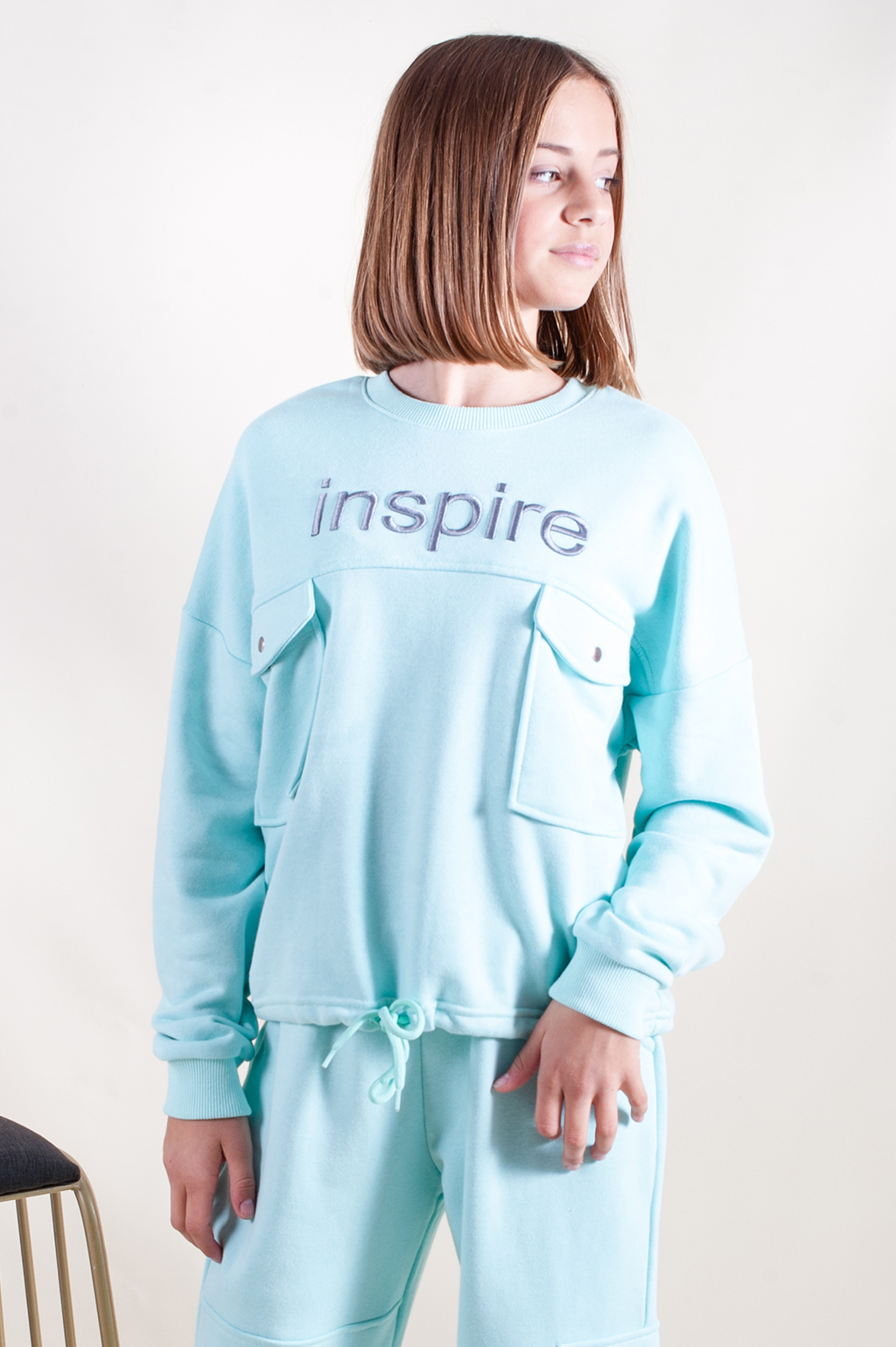 

Свитшот Marions 140 см