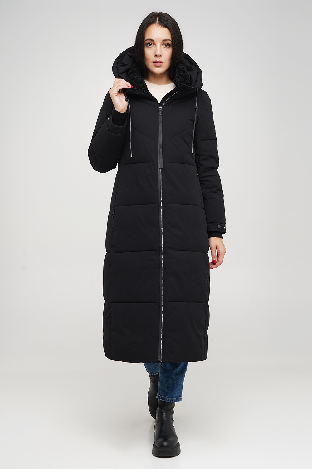 

Куртка зимняя Towmy 3520 черный 001 XL (р)