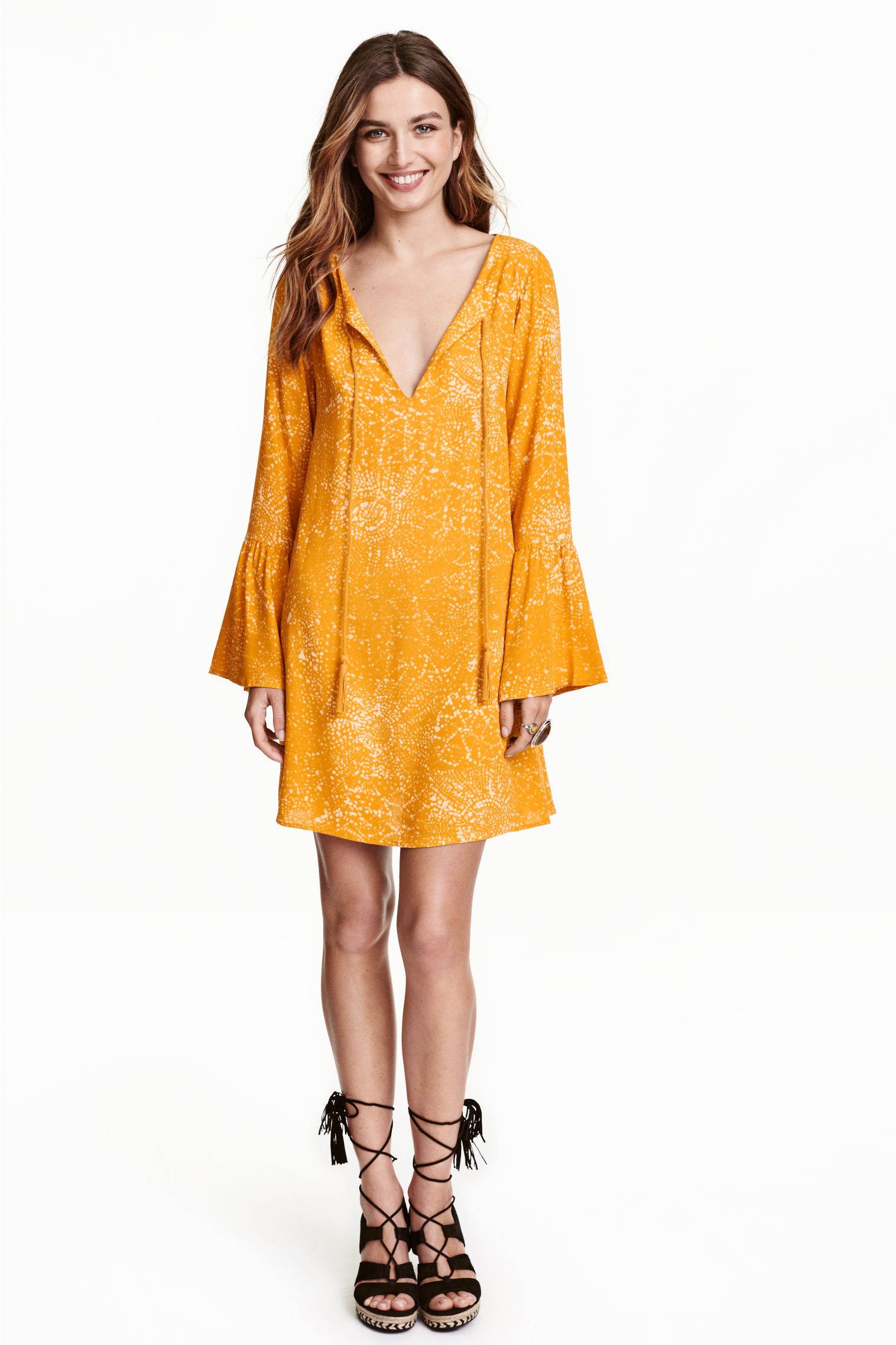

Платье H&M 38 желтый 3966133