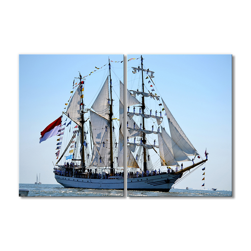 

Модульная картина Artel «Корабль с парусами в море» 2 модуля 70x105 см