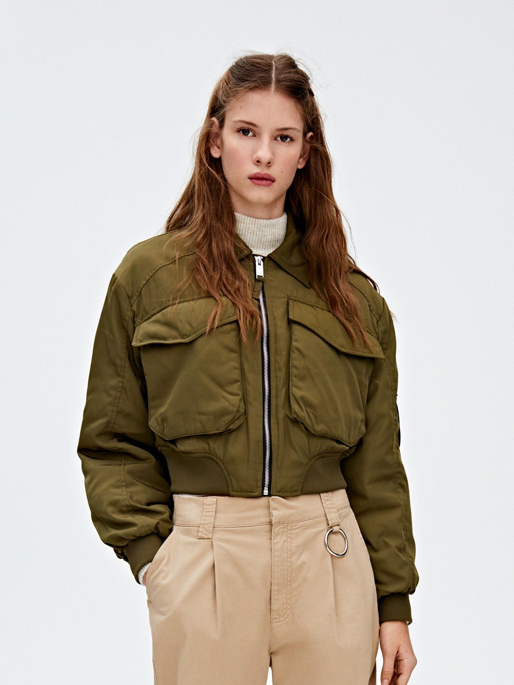 

Куртка Pull & Bear XAZ279863KFNS XL Хаки