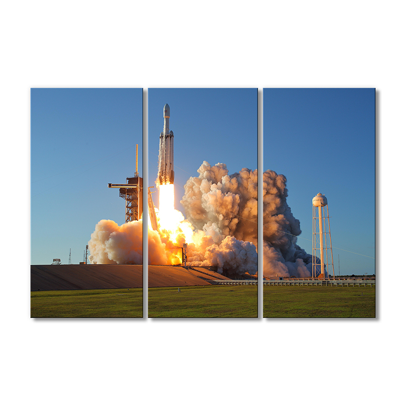 

Модульная картина Artel «Запуск Фалкон 9» 3 модуля 90x135 см