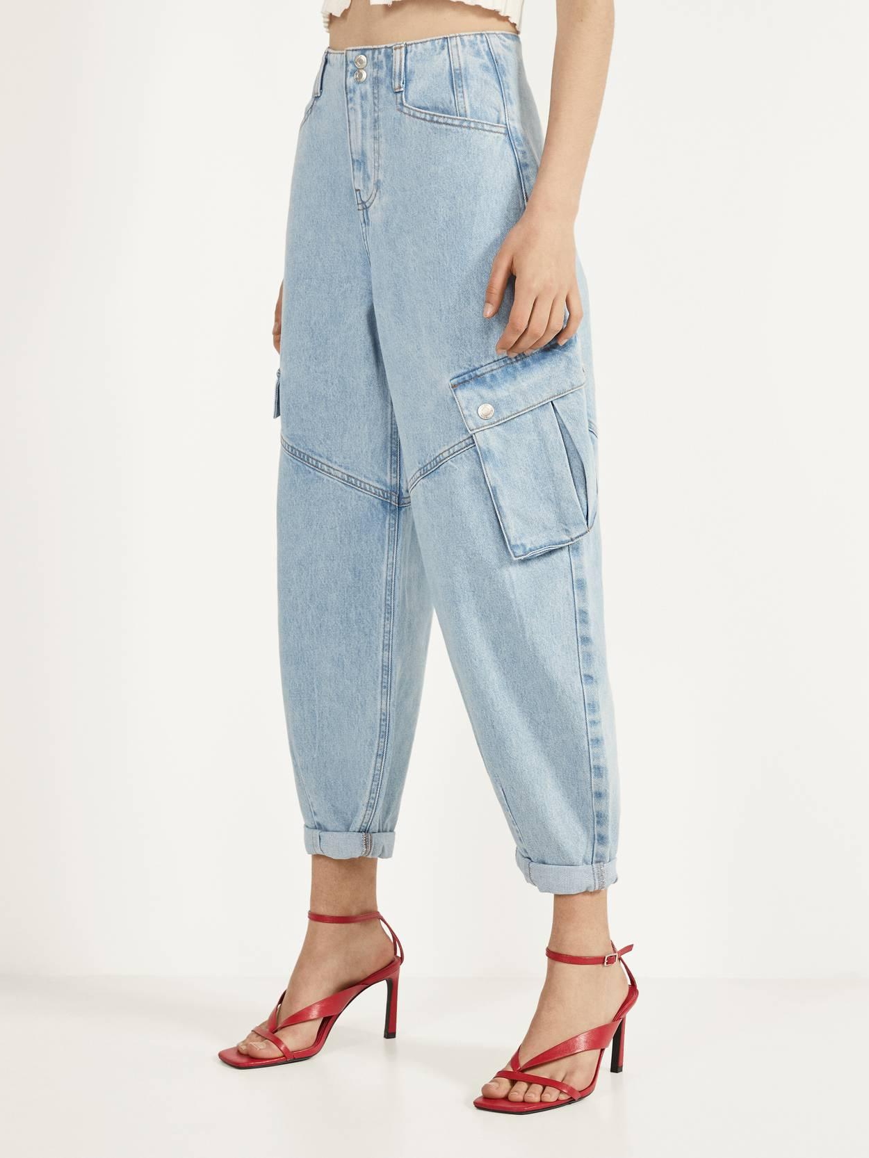 

Джинсы Bershka XAZ262322BMCC 36 Светло-синие