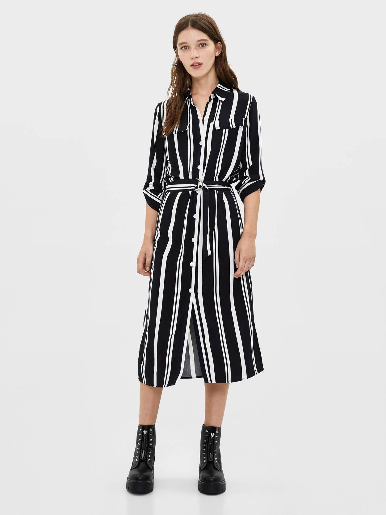 

Платье Bershka XAZ238170PESO M Черное с белым