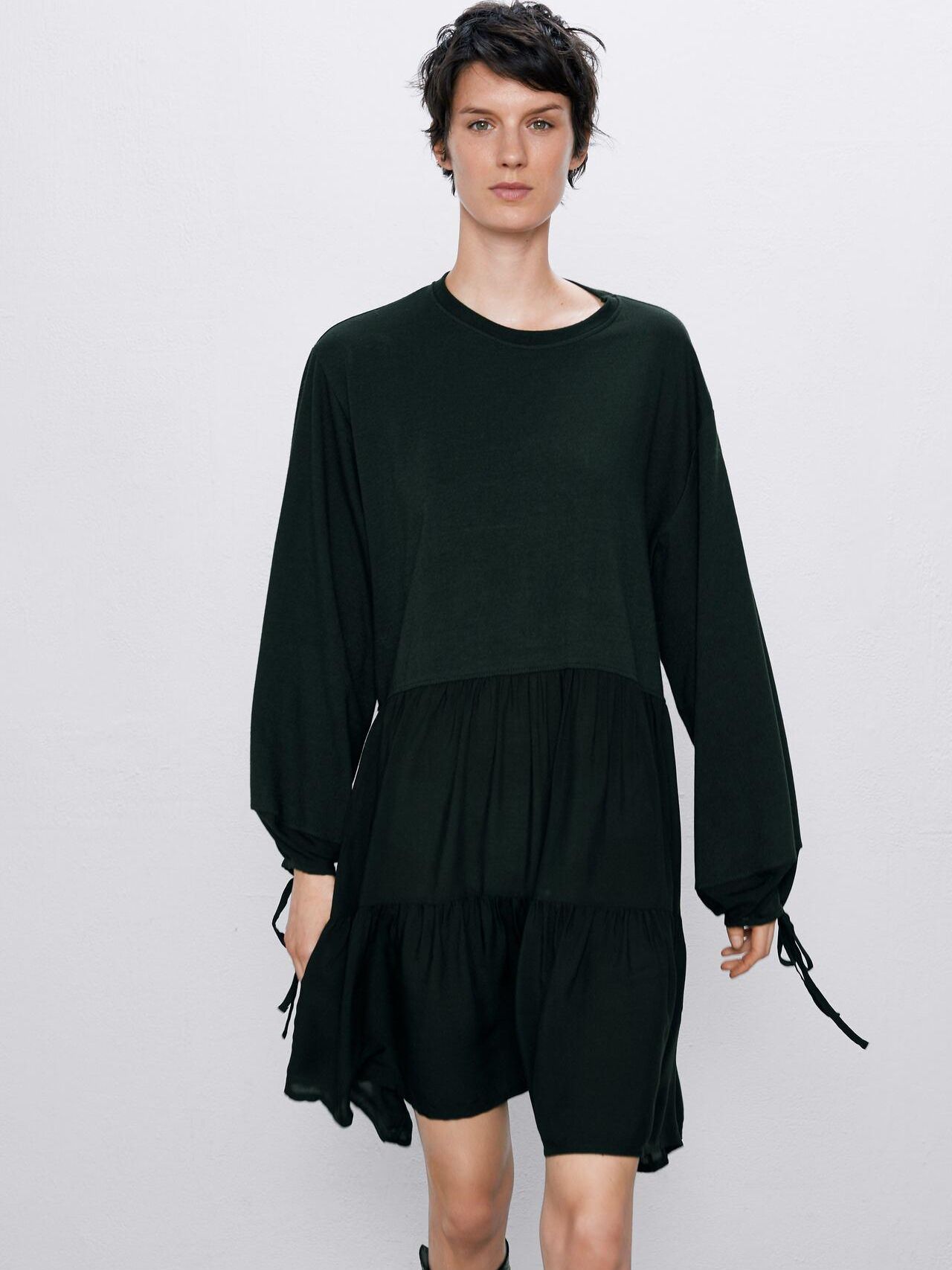

Платье Zara XAZ263379FLPB L Темно-зеленое