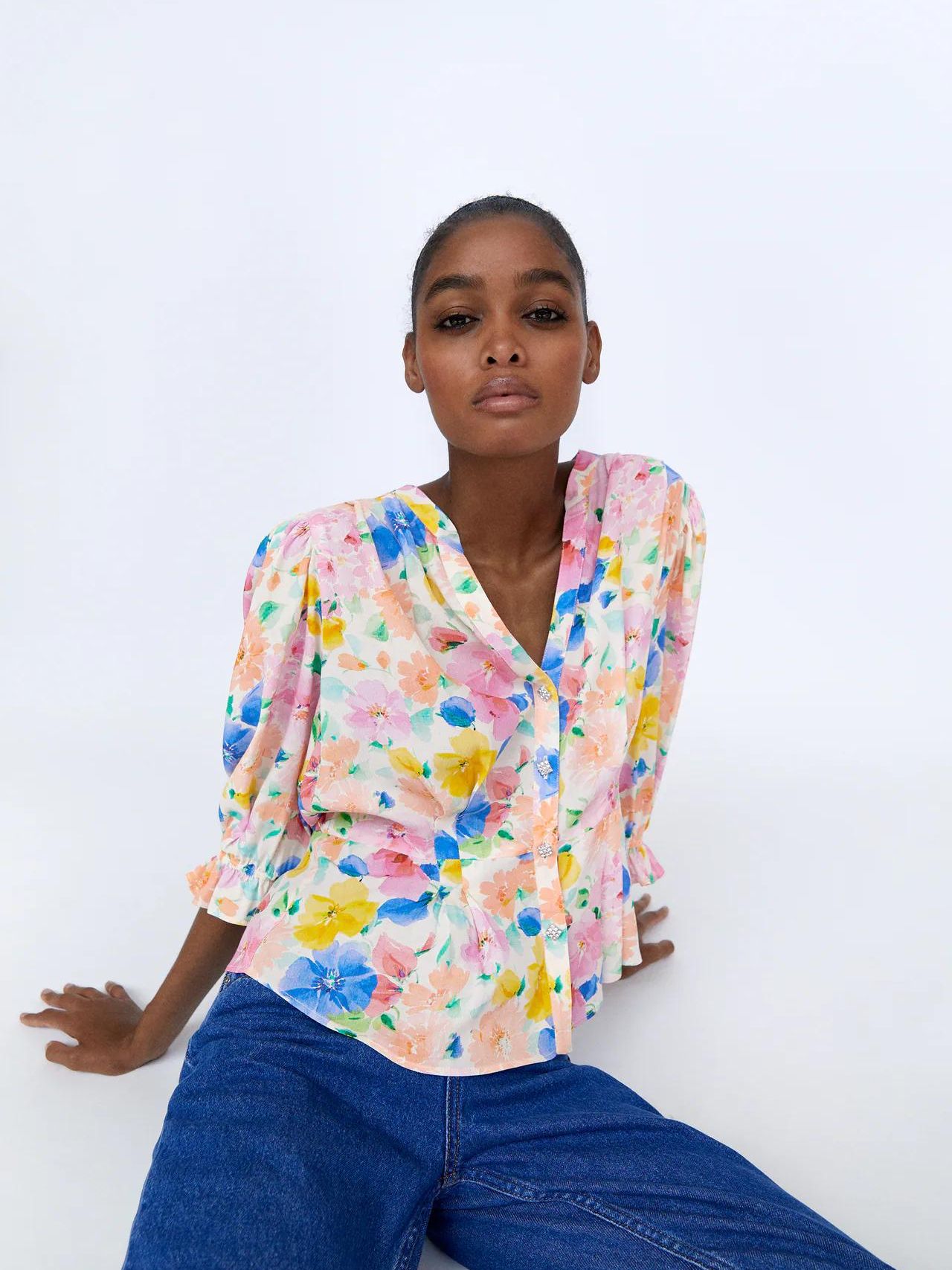 

Блузка Zara XAZ263831GCRV XS Разноцветная