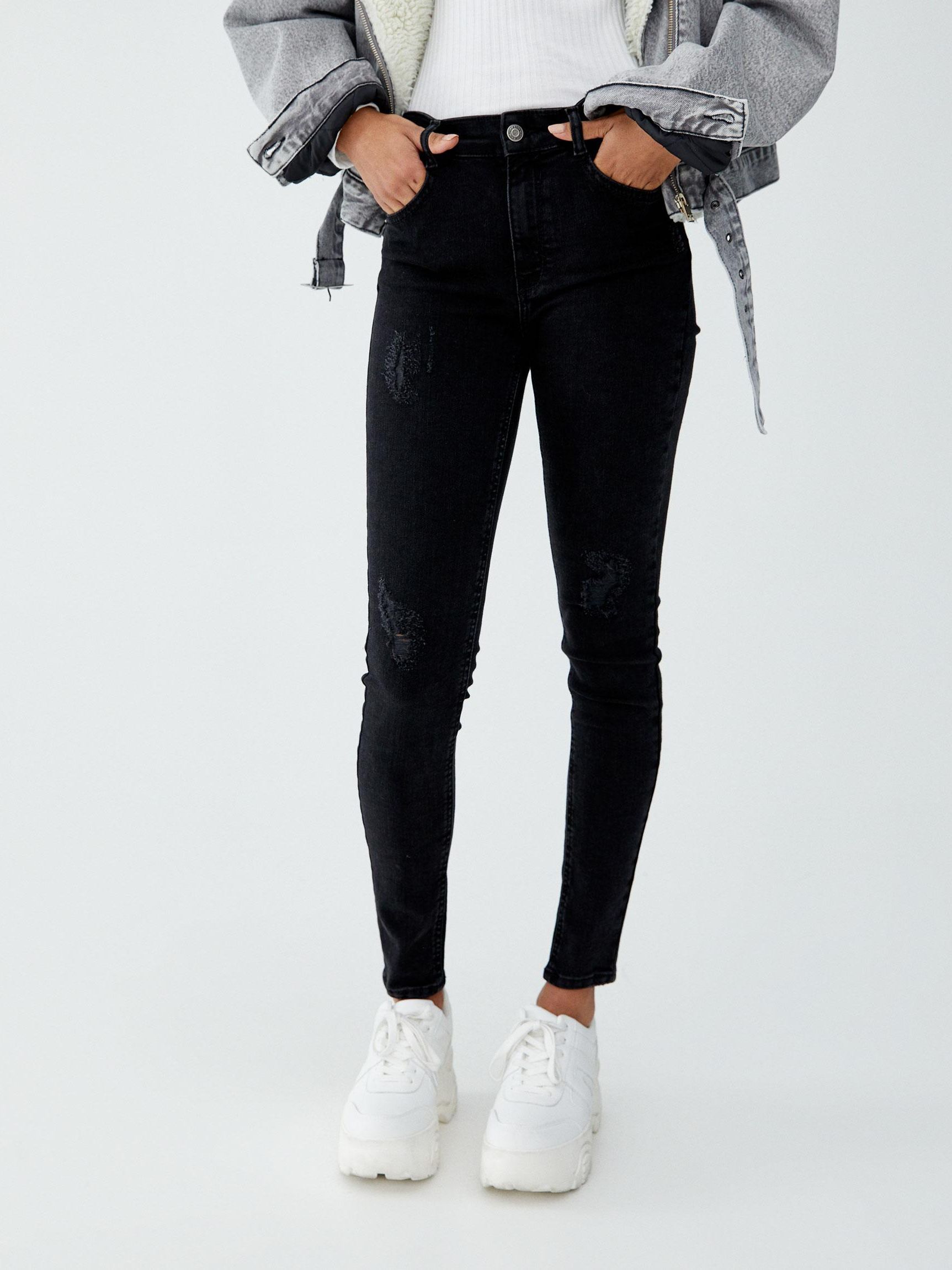 

Джинсы Pull & Bear 9687/331/800 34 Черные