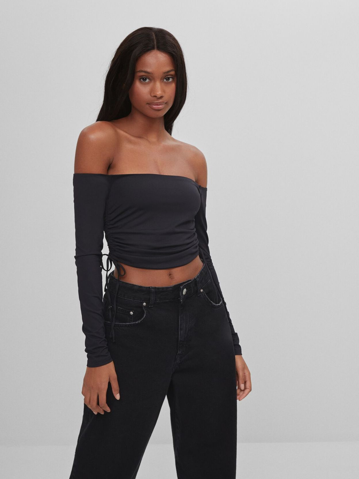 

Топ Bershka 7328/256/800 L Черный