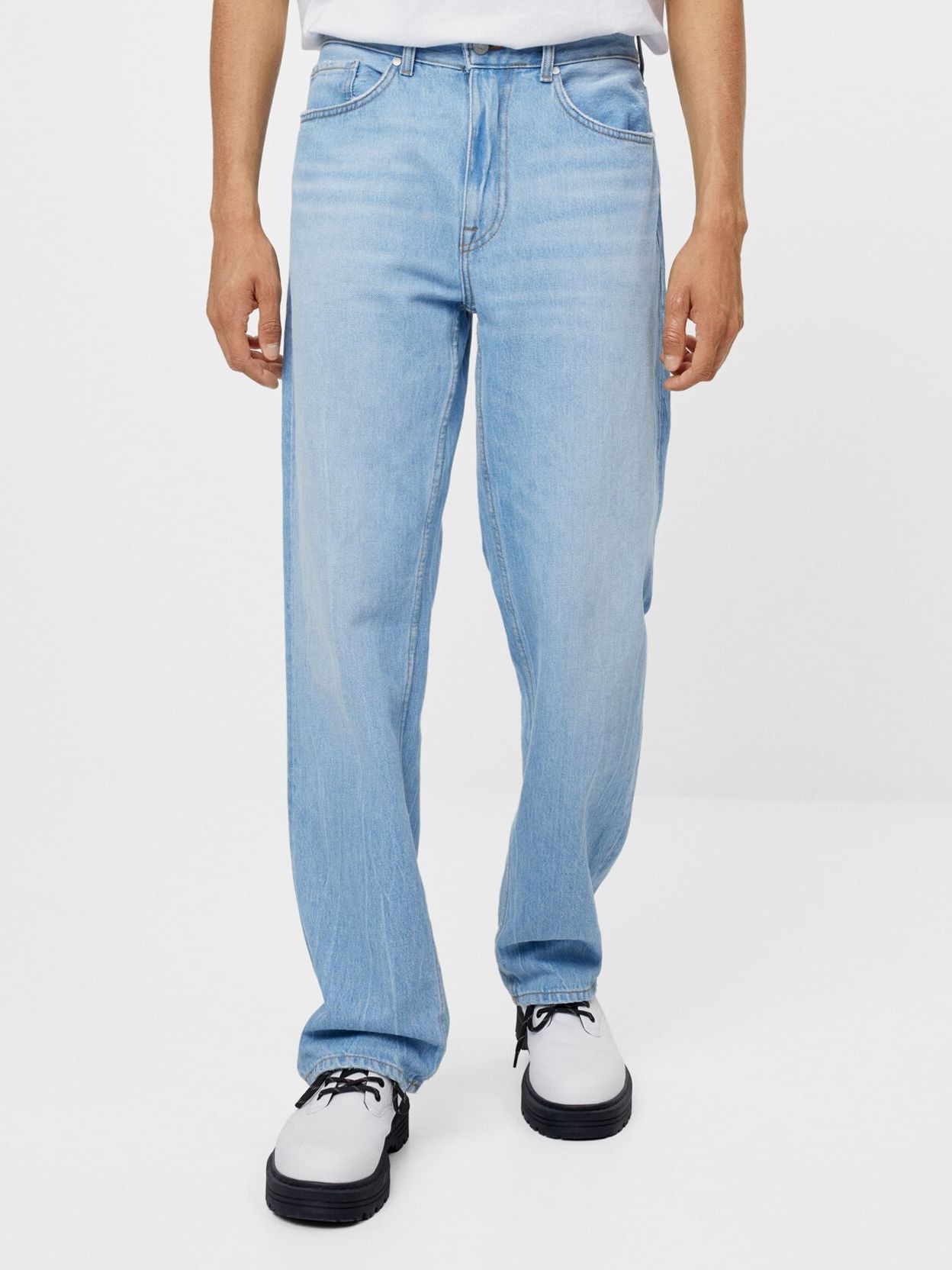 

Джинсы Bershka 5302/545/428  Голубой джинс, Джинсы Bershka 5302/545/428 44 Голубой джинс