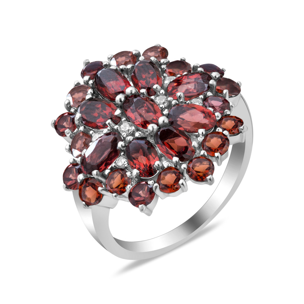

Серебряное кольцо с гранатом 145-4110 GS-6091 р-18
