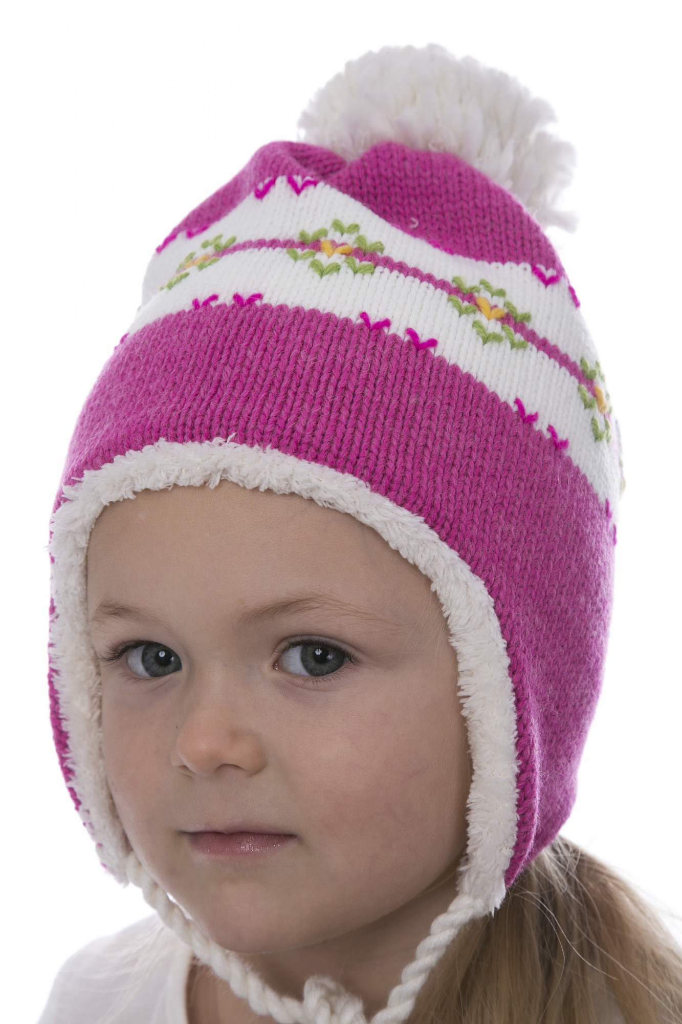 

Шапка детская вязаная ДАЙС полушерстяная на махре малиновая 069066 р.46