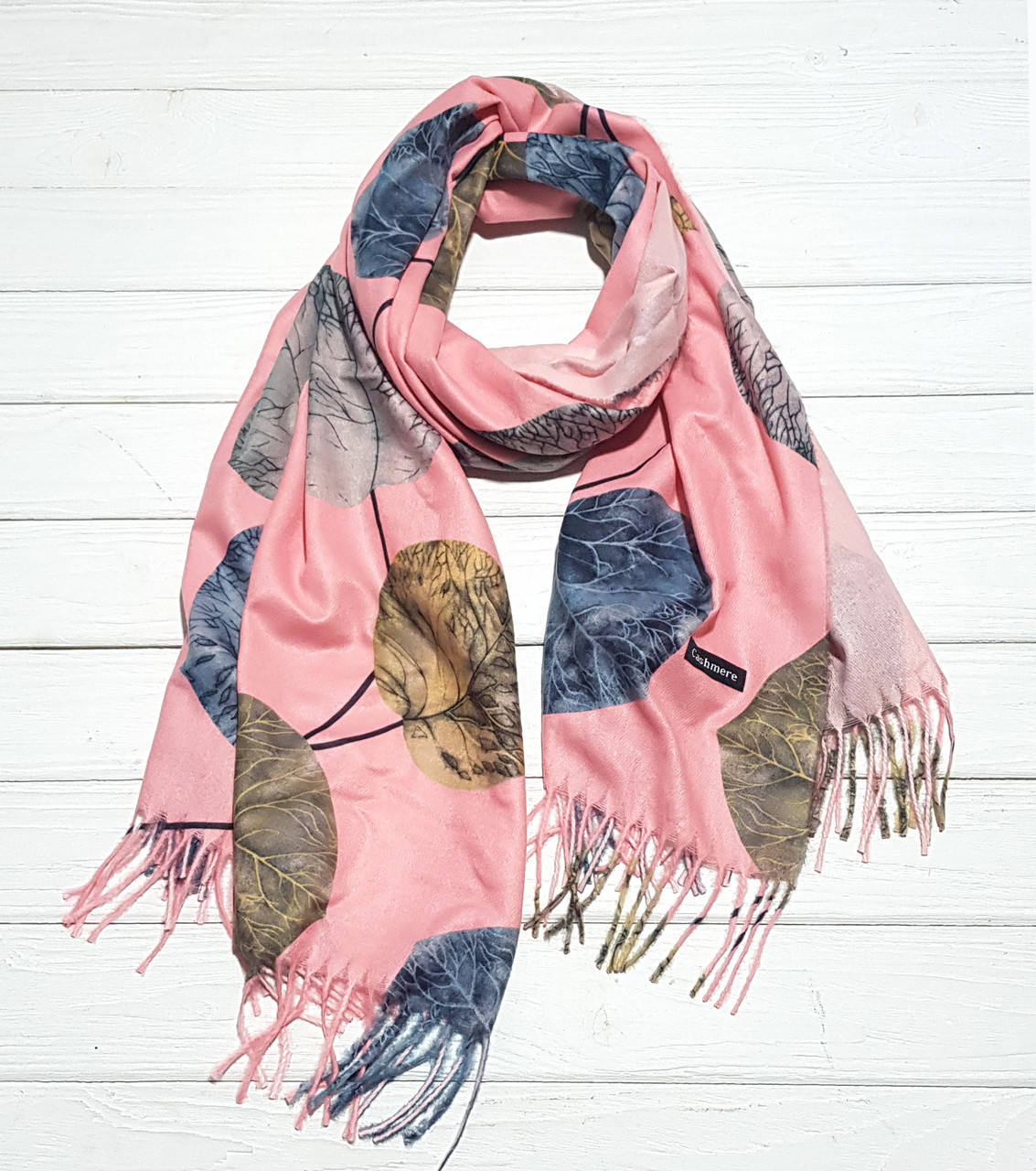

Кашемировый шарф Листья Cashmere 180*60 см пудра