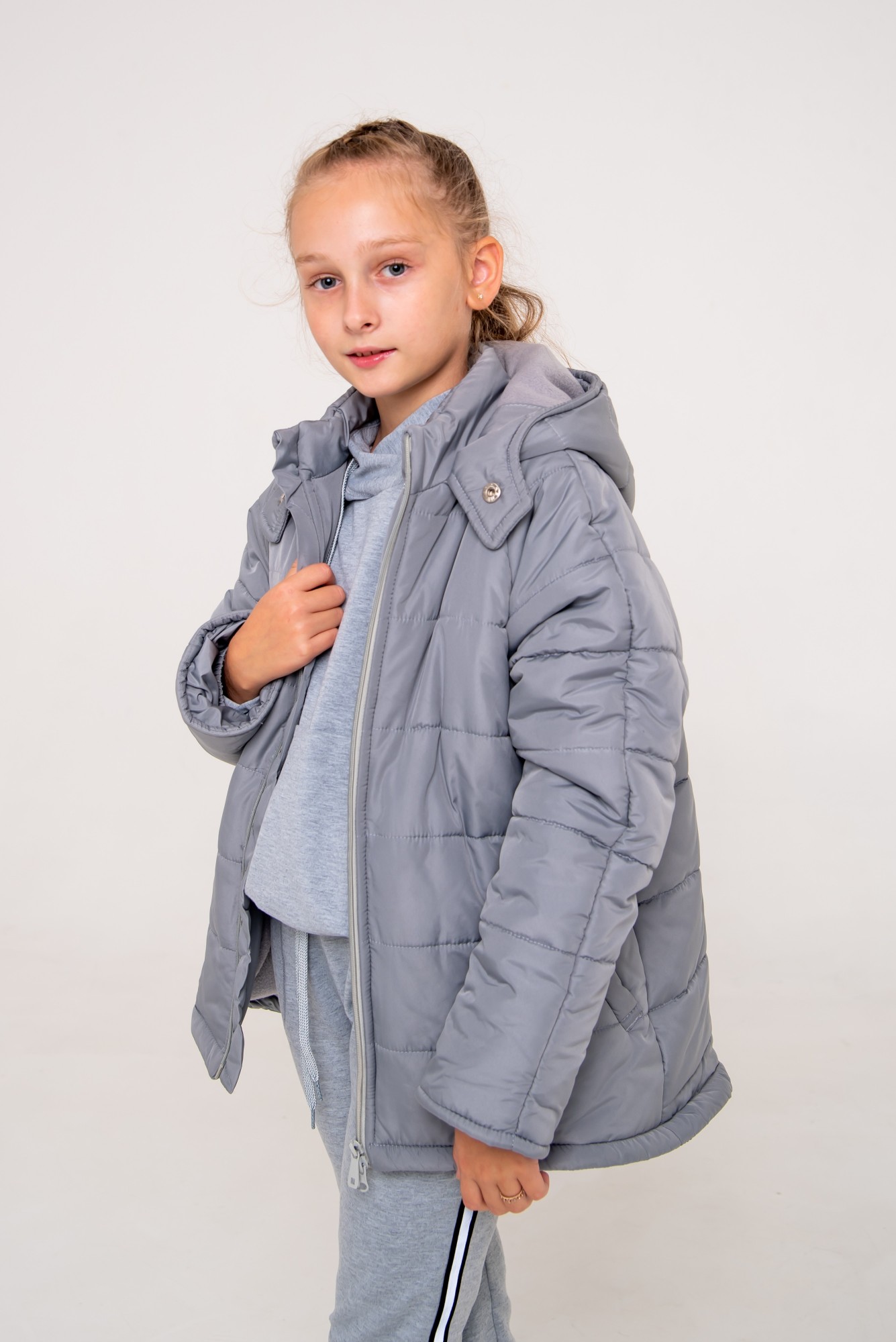 

Куртка KVK для девочек 134 cм серый ДМШГ070Х1113436