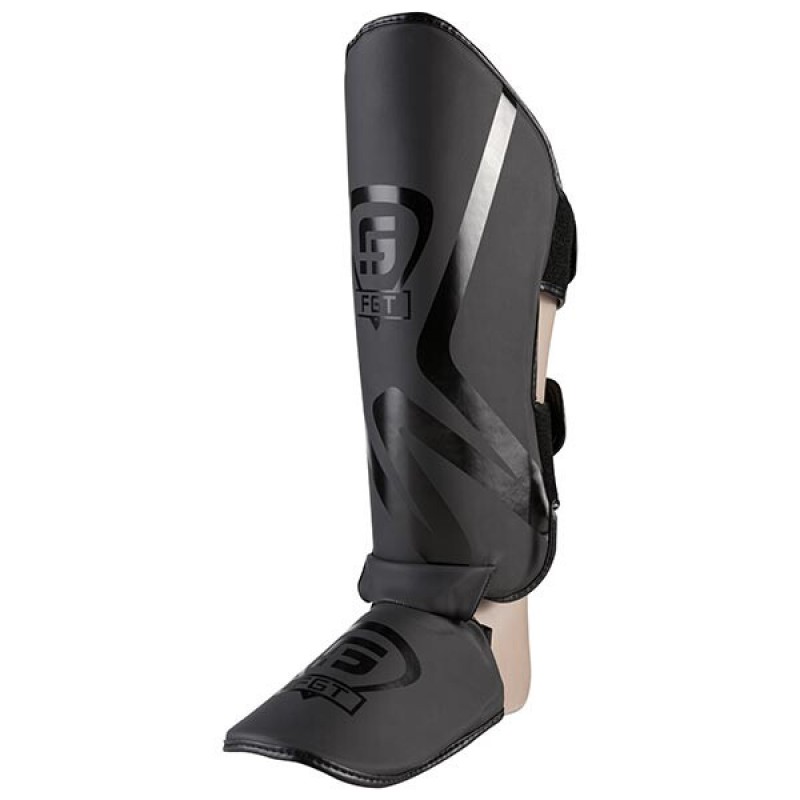 

Защита ноги MMA FGT Collection XL, черный, код: FT-3015/XL-WS