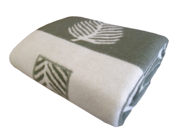 

Одеяло шерстяное жаккардовое Vladi - Лист бело-хаки 200*220 евро