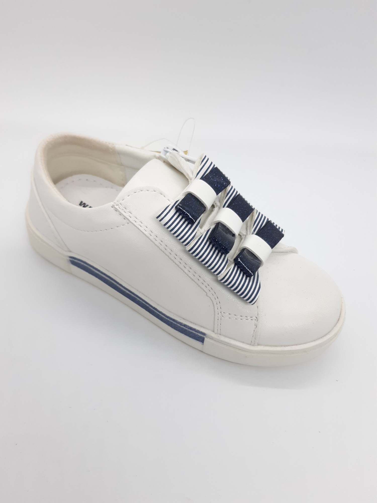 

Кроссовки на девочку Weestep белые с бантиками на молнии Kr-0042 28 р 18,5 см