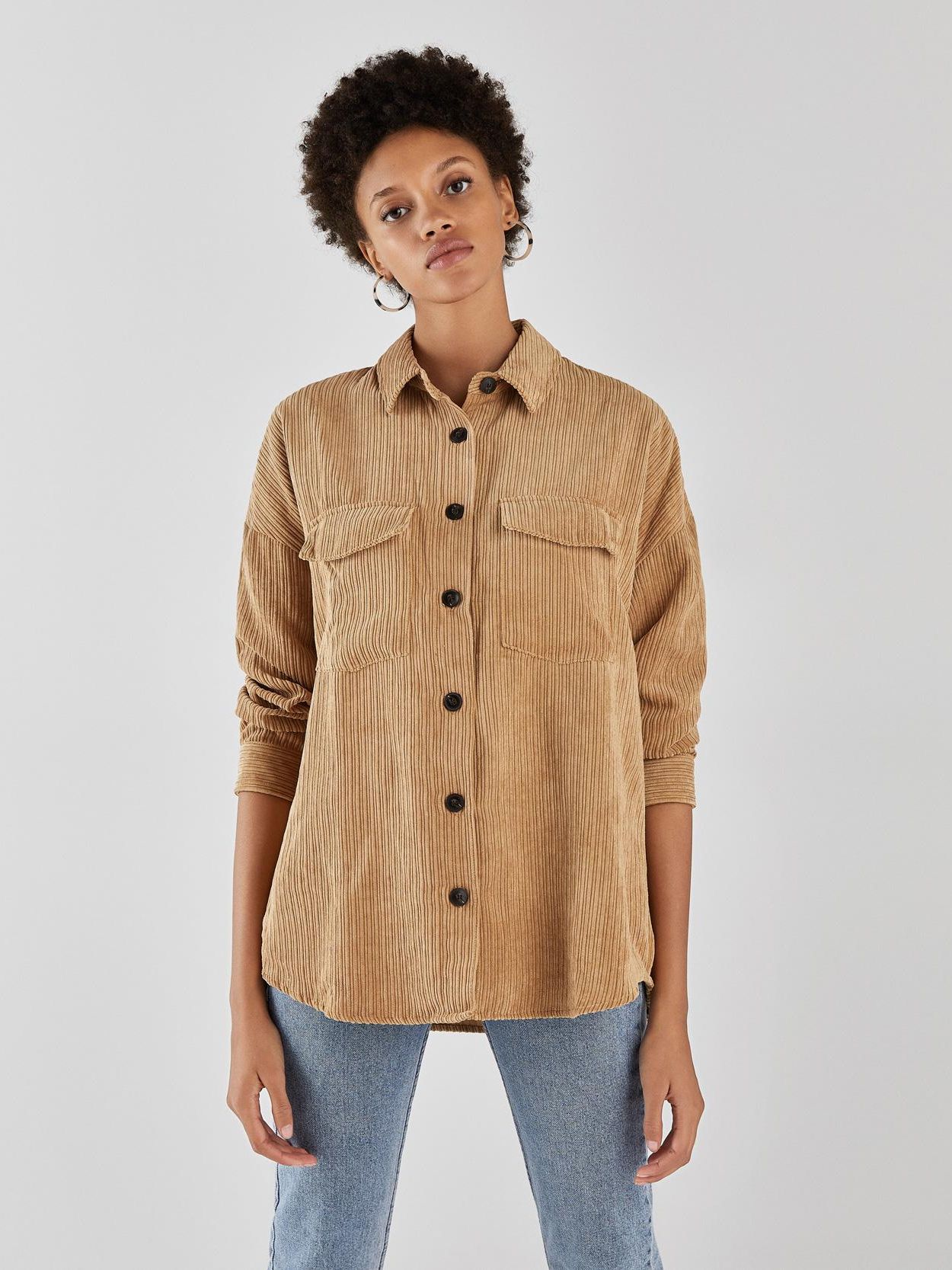 

Рубашка вельветовая Bershka XAZ148186XQLP  Бежевая, Рубашка вельветовая Bershka XAZ148186XQLP S Бежевая