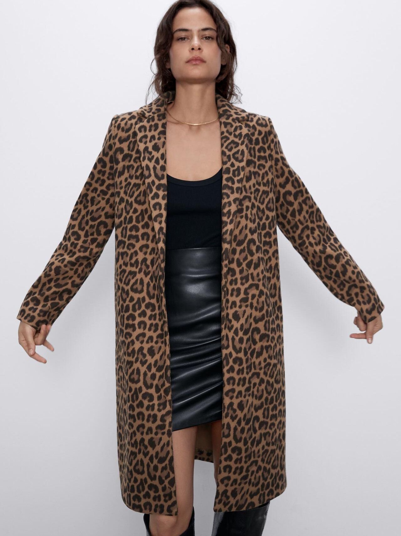 

Пальто Zara XAZ266047BKET M Леопардовое