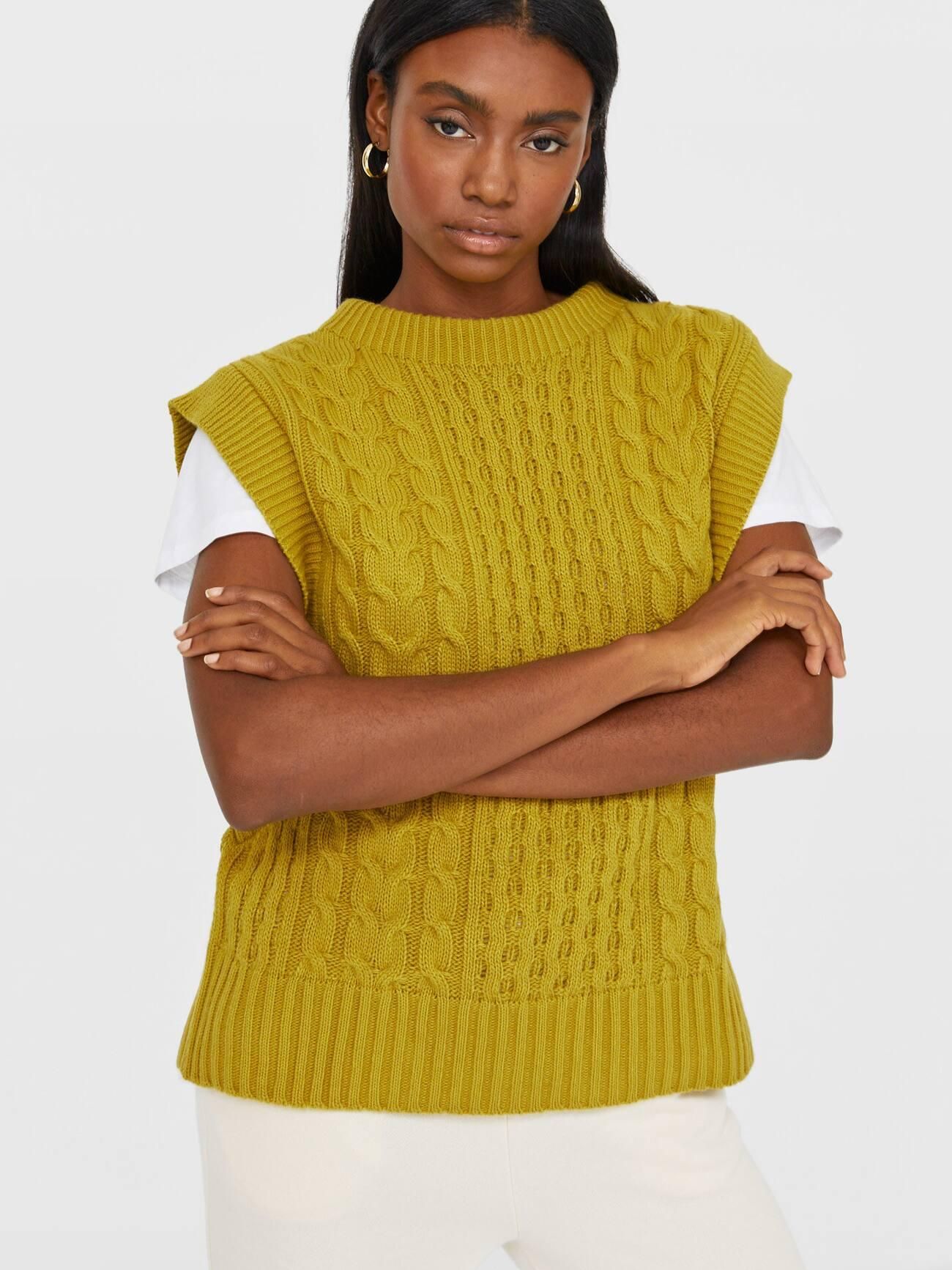 

Жилет Stradivarius XAZ283575FTJV M Желтый