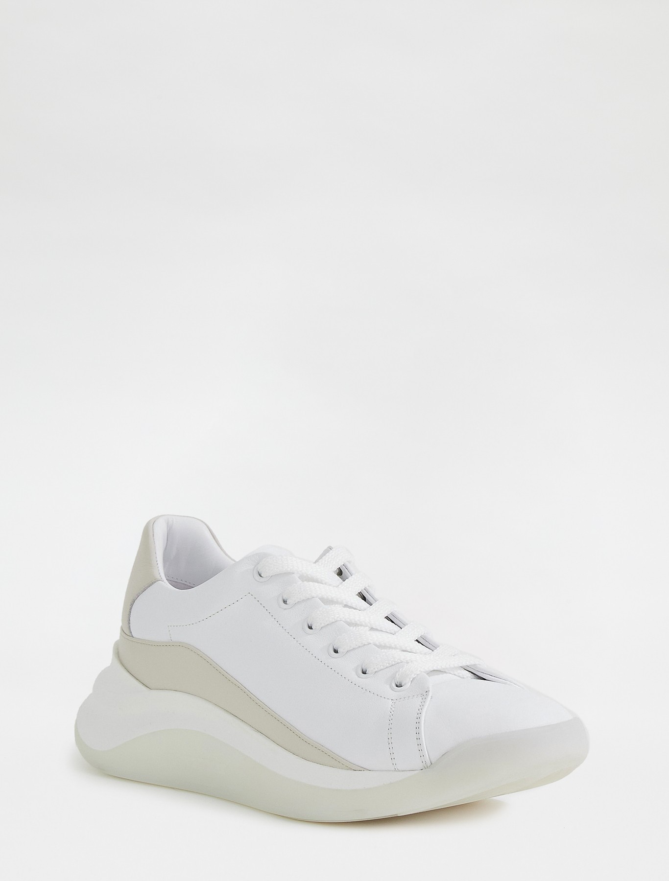 

Кроссовки MaxMara 38 Белые 27610115600
