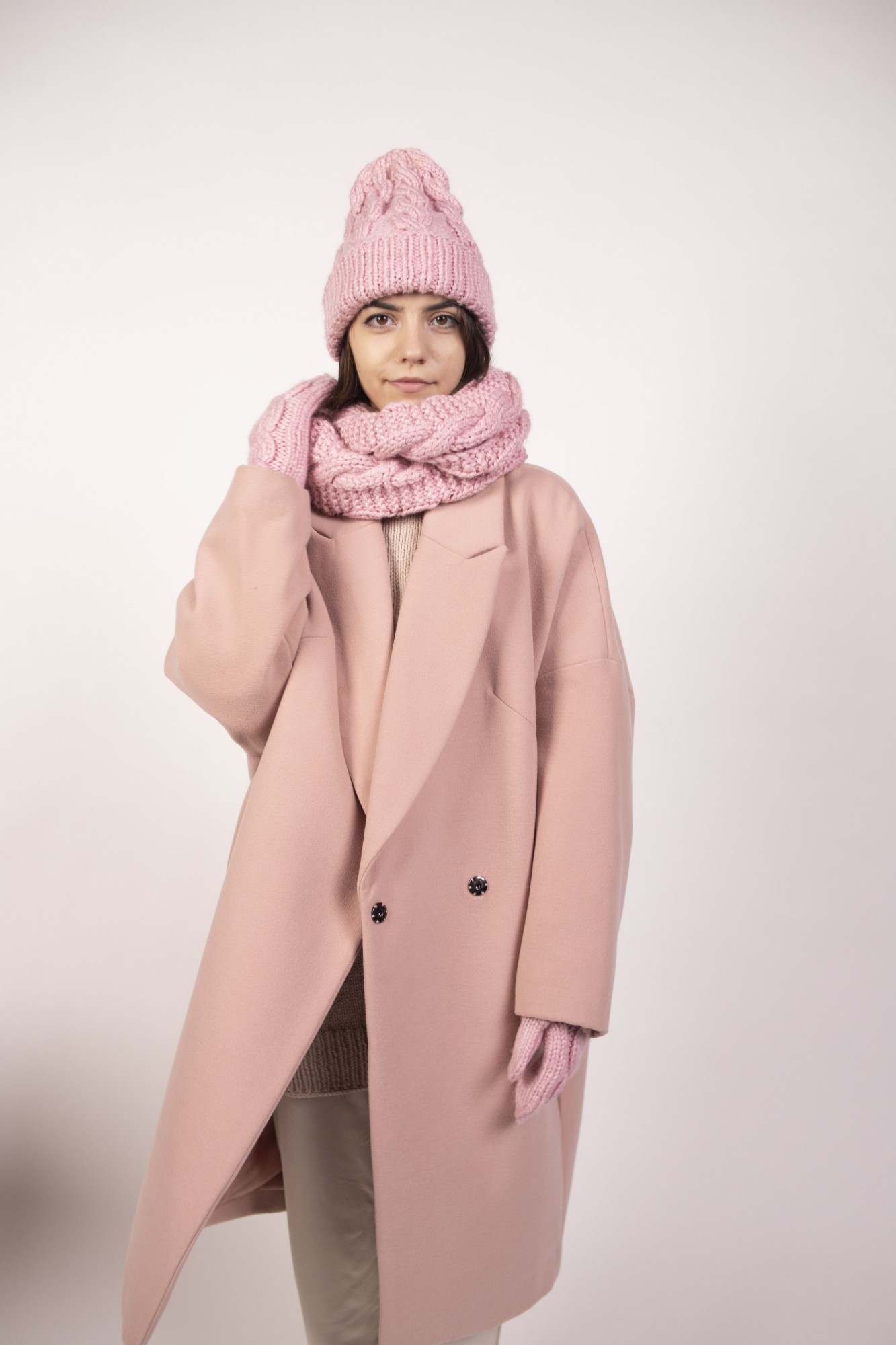 

Женский комплект из очень мягкой пряжи Hats_with_love 55 Розовый