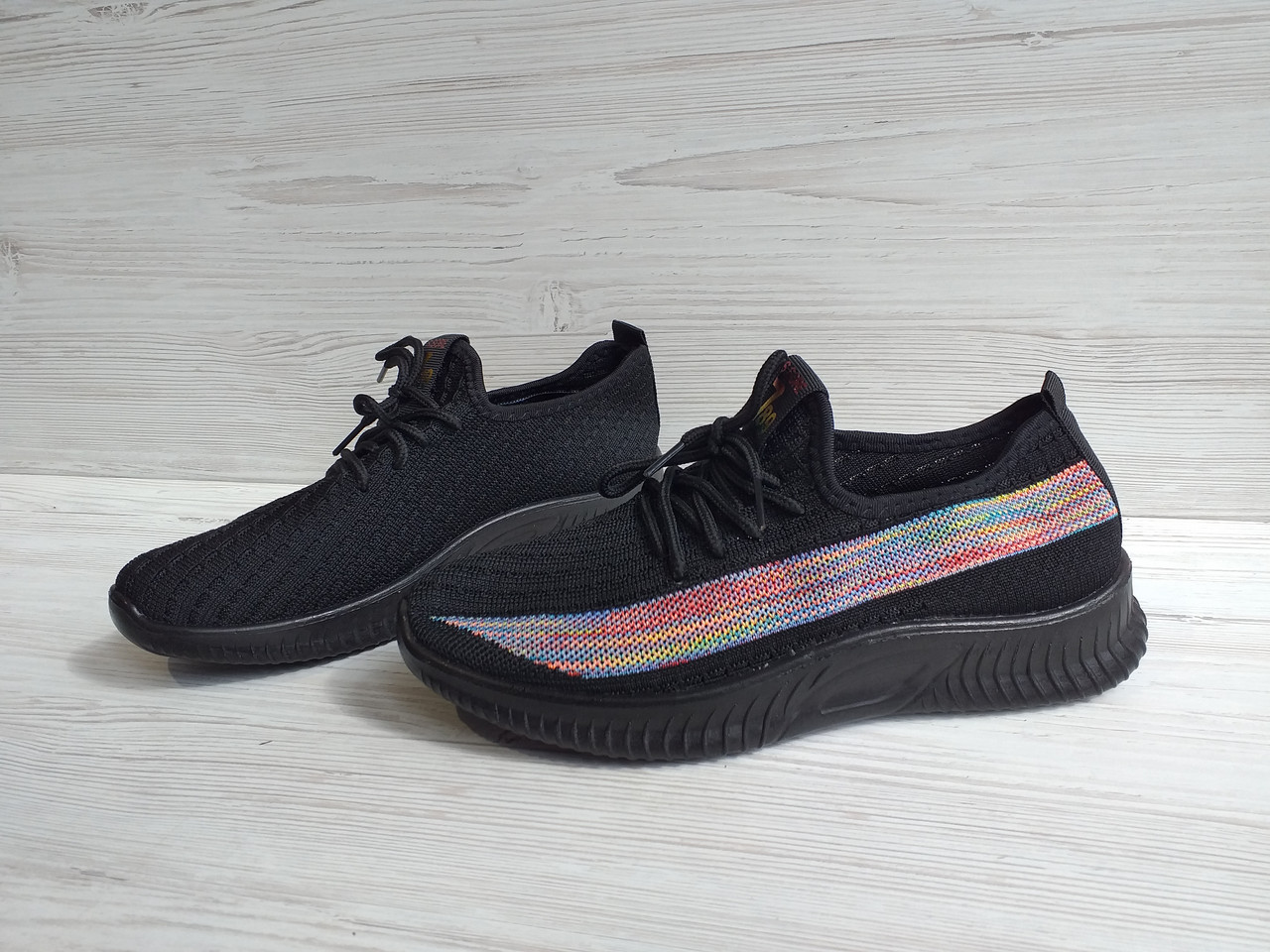 

Женские кроссовки Discont 1В04-1 41 Черные