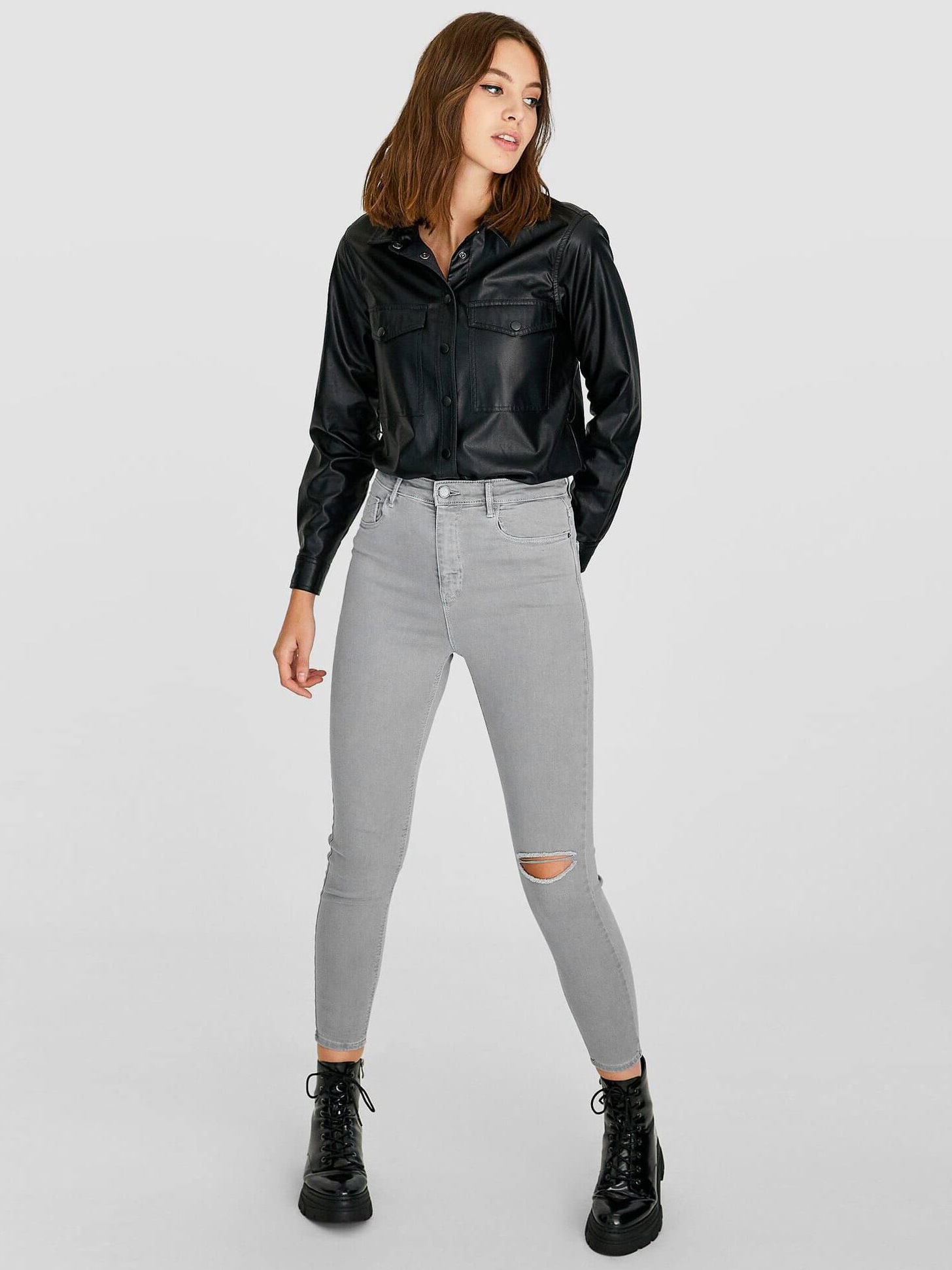 

Джинсы Stradivarius XAZ230983FTMS 40 Серые